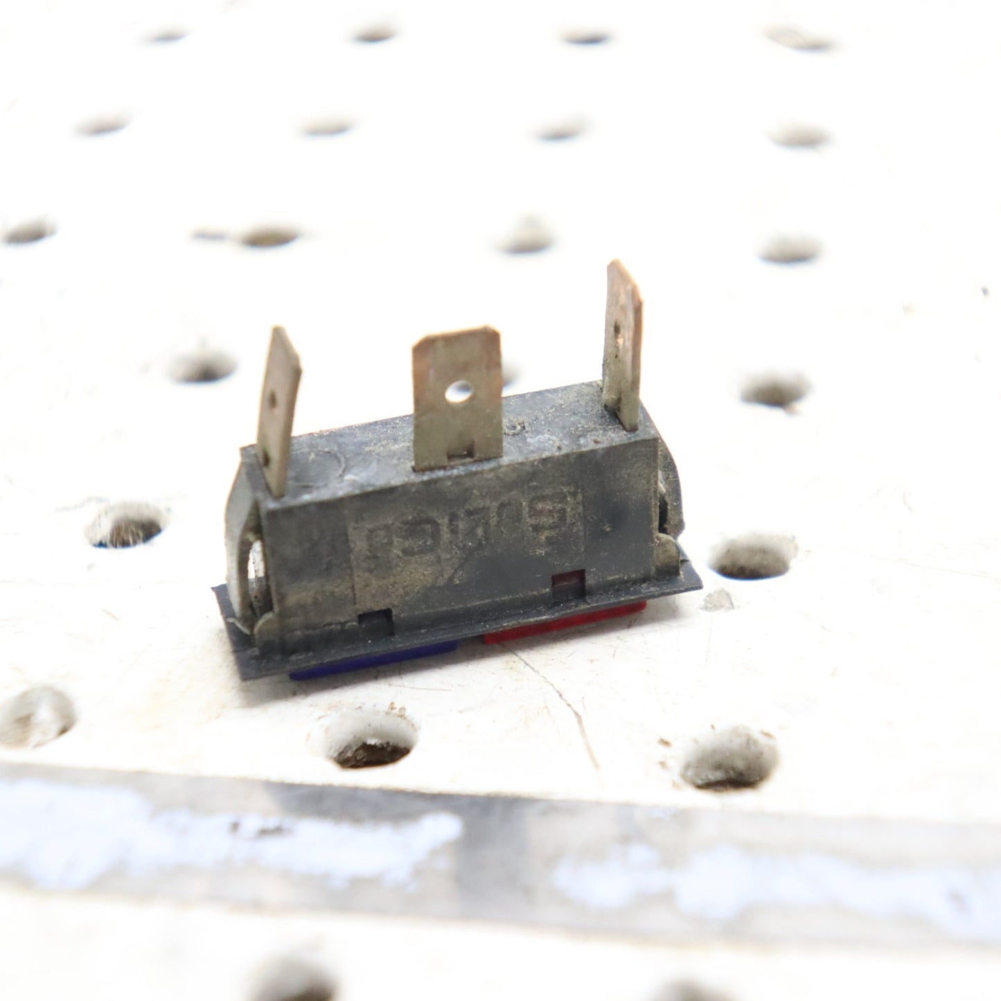 1998 Polaris Xplorer 400l Indicator Light LOW OIL&HI-BEAM. 4040052