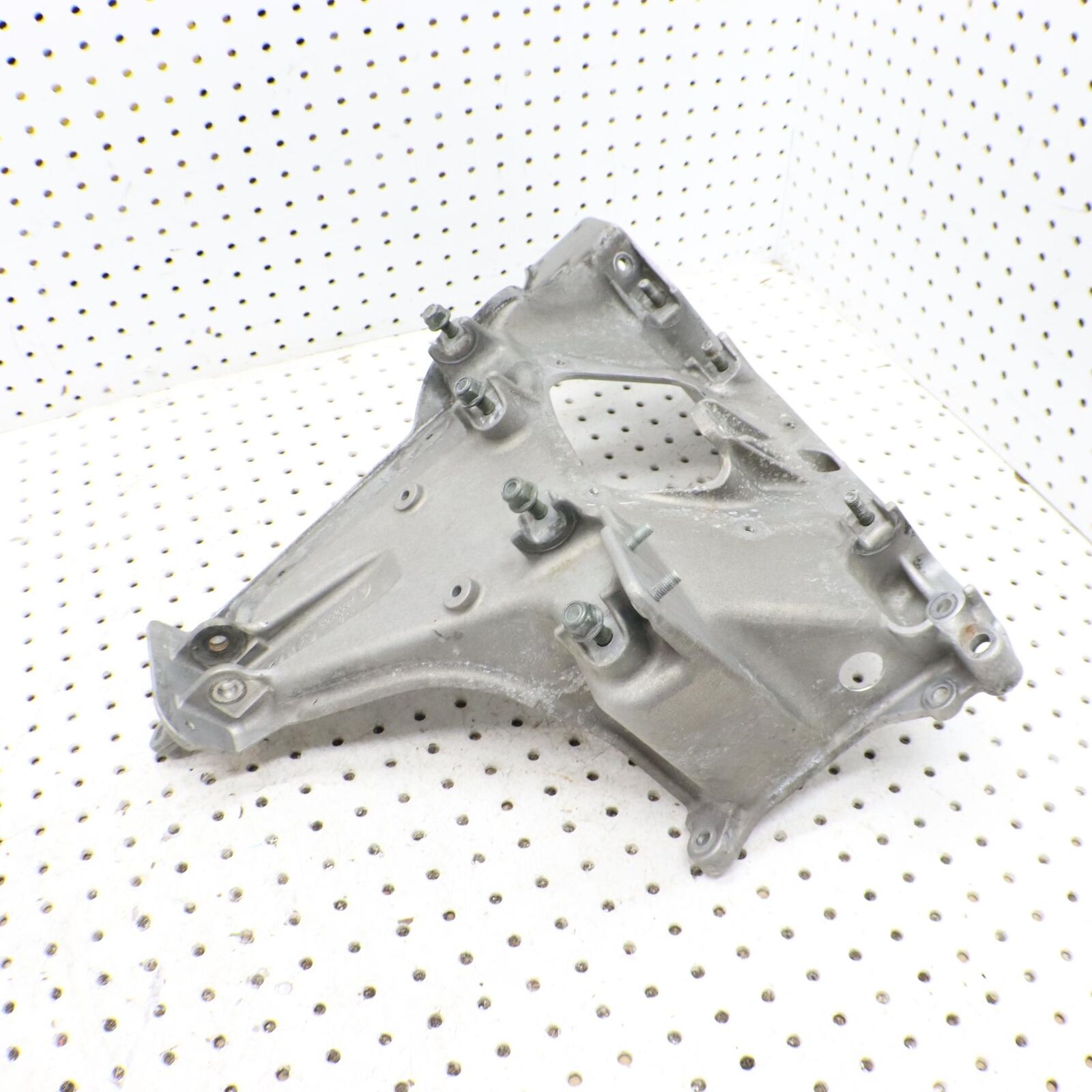 POLARIS PRO RMK 800 FRONT BULKHEAD CHASSIS FRAME SUPPORT 1018519