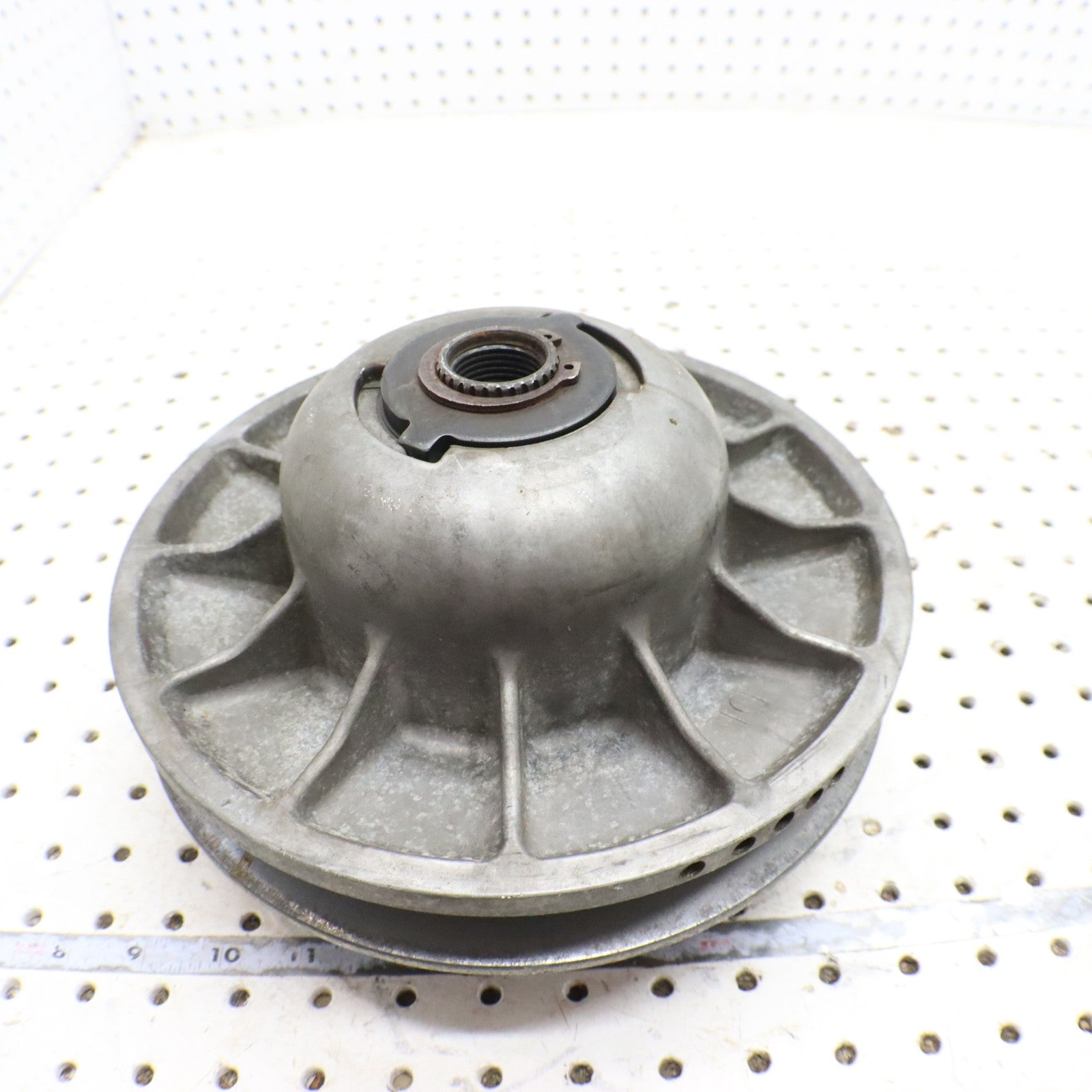 2004 Polaris Sportsman 500 EBS Driven Clutch Secondary Clutch 1322408