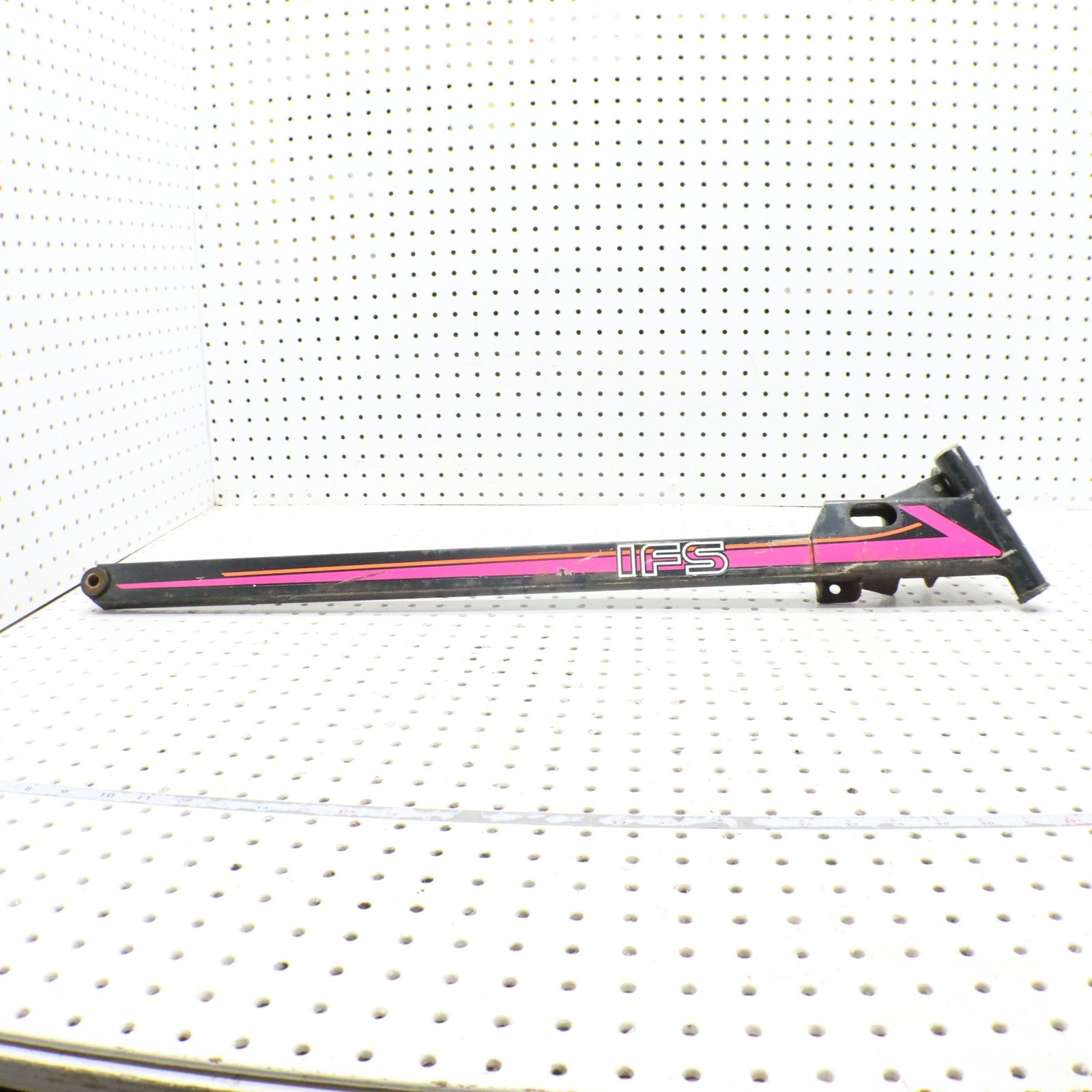 1995 Polaris Xcr 600 Trailing Arm Right 1822206