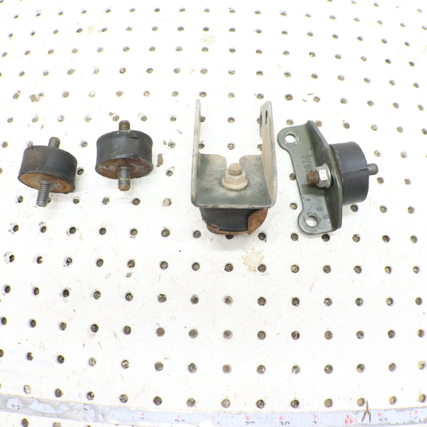 2012 Polaris Sportsman 500 Engine Motor Mounts 5254430; 5242674; 3022071 
