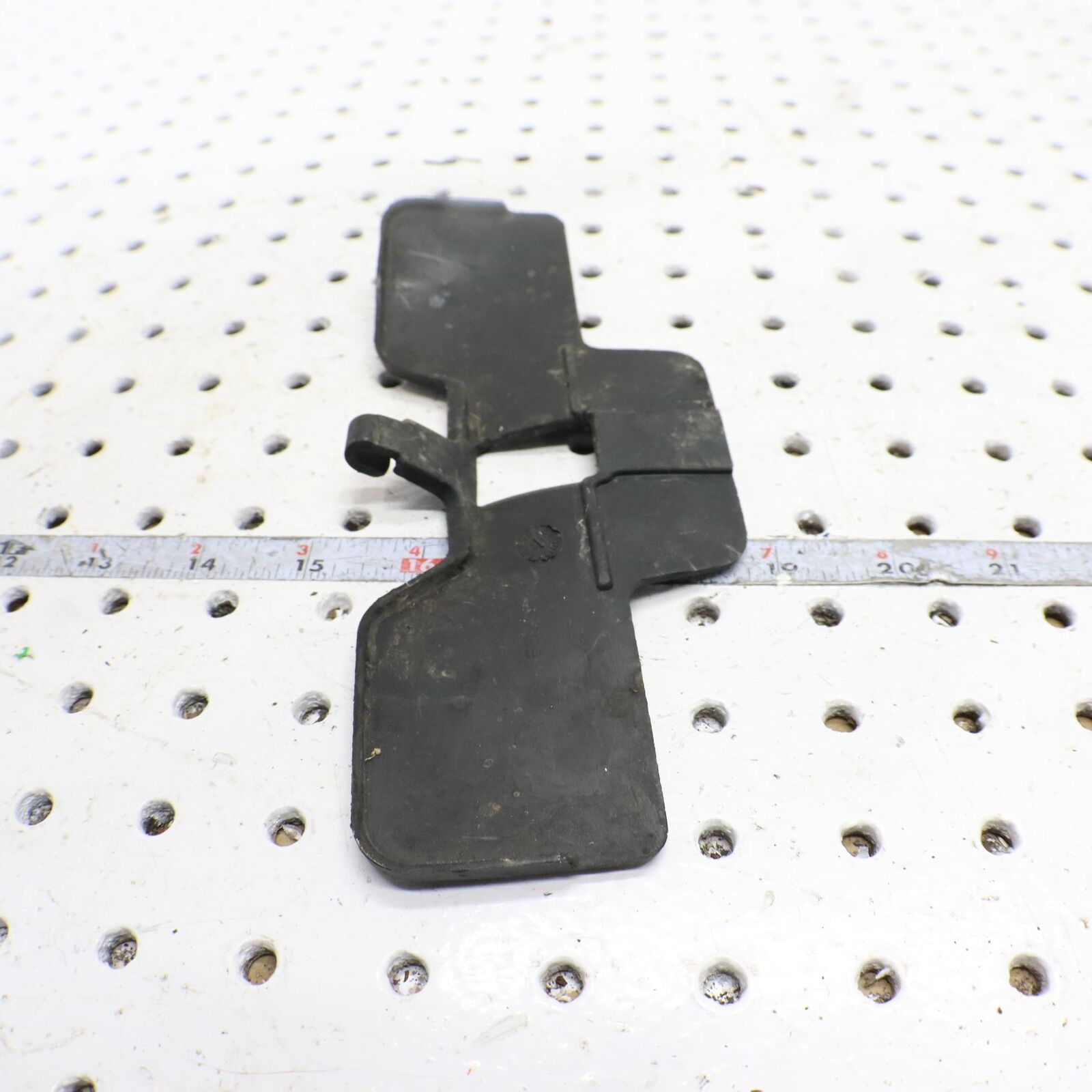 2013 POLARIS SPORTSMAN 550 BATTERY TRAY BOX COVER LID 5438299