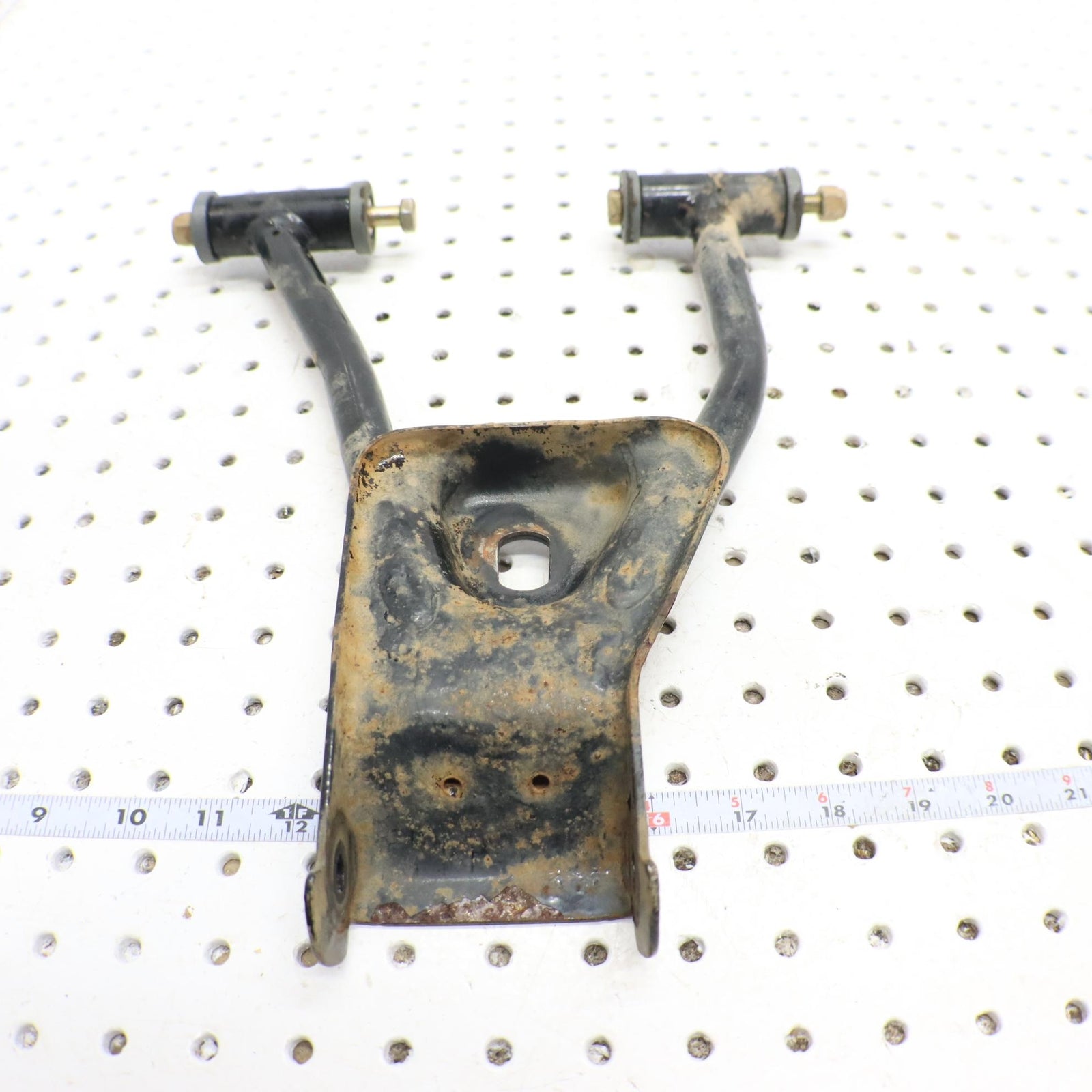 2016 POLARIS SPORTSMAN 570 UPPER RIGHT REAR CONTROL A ARM  1017748-067