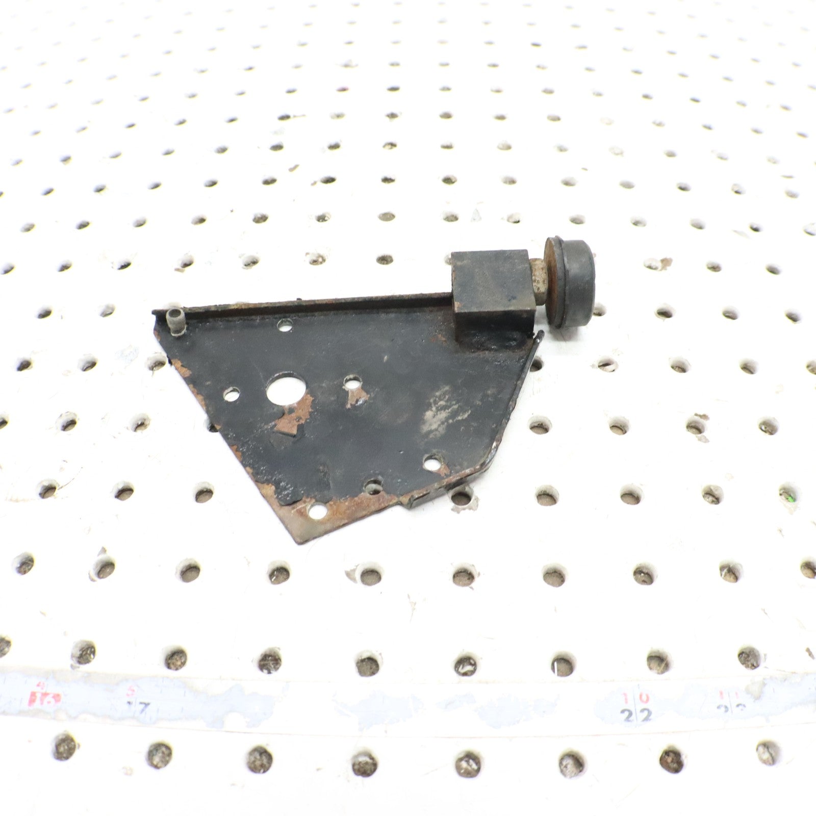 1995 Polaris Xcr 600 Motor Engine Mount 1012044-067