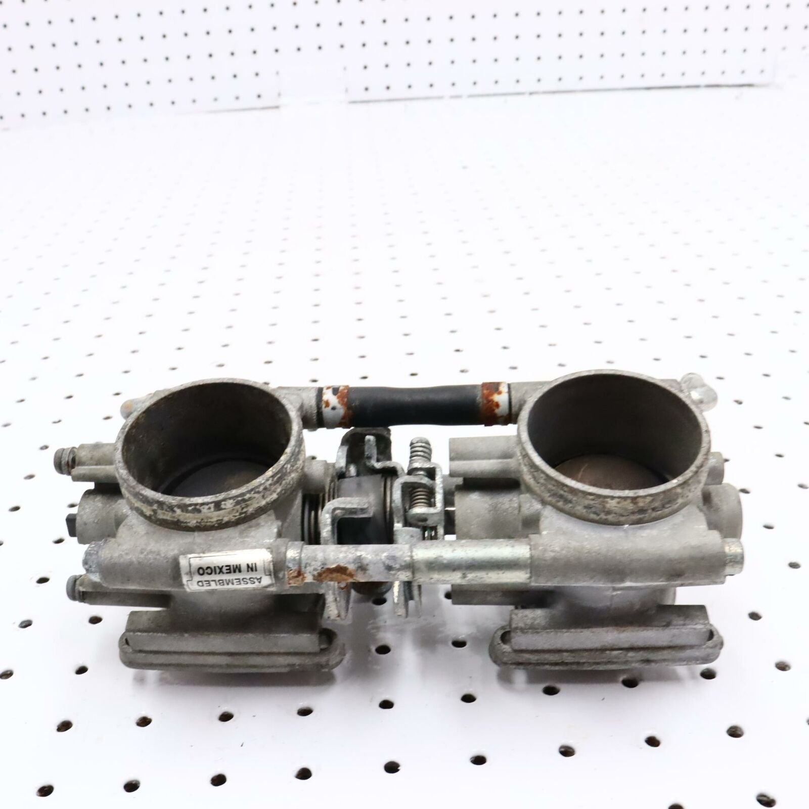 2007 POLARIS IQ 600 MAIN FUEL INJECTORS THROTTLE BODIES BODY 1203213