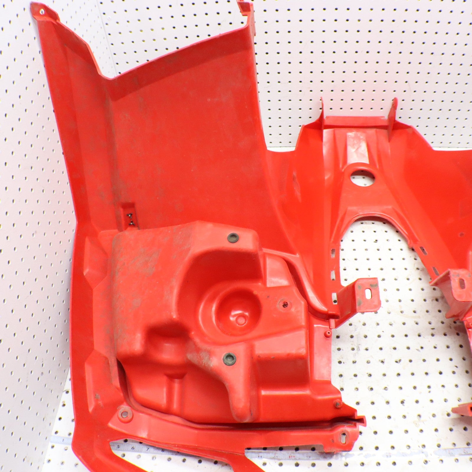2014 Polaris Sportsman 570 Front Fender 2634162-293; 2636420-293 INDY RED