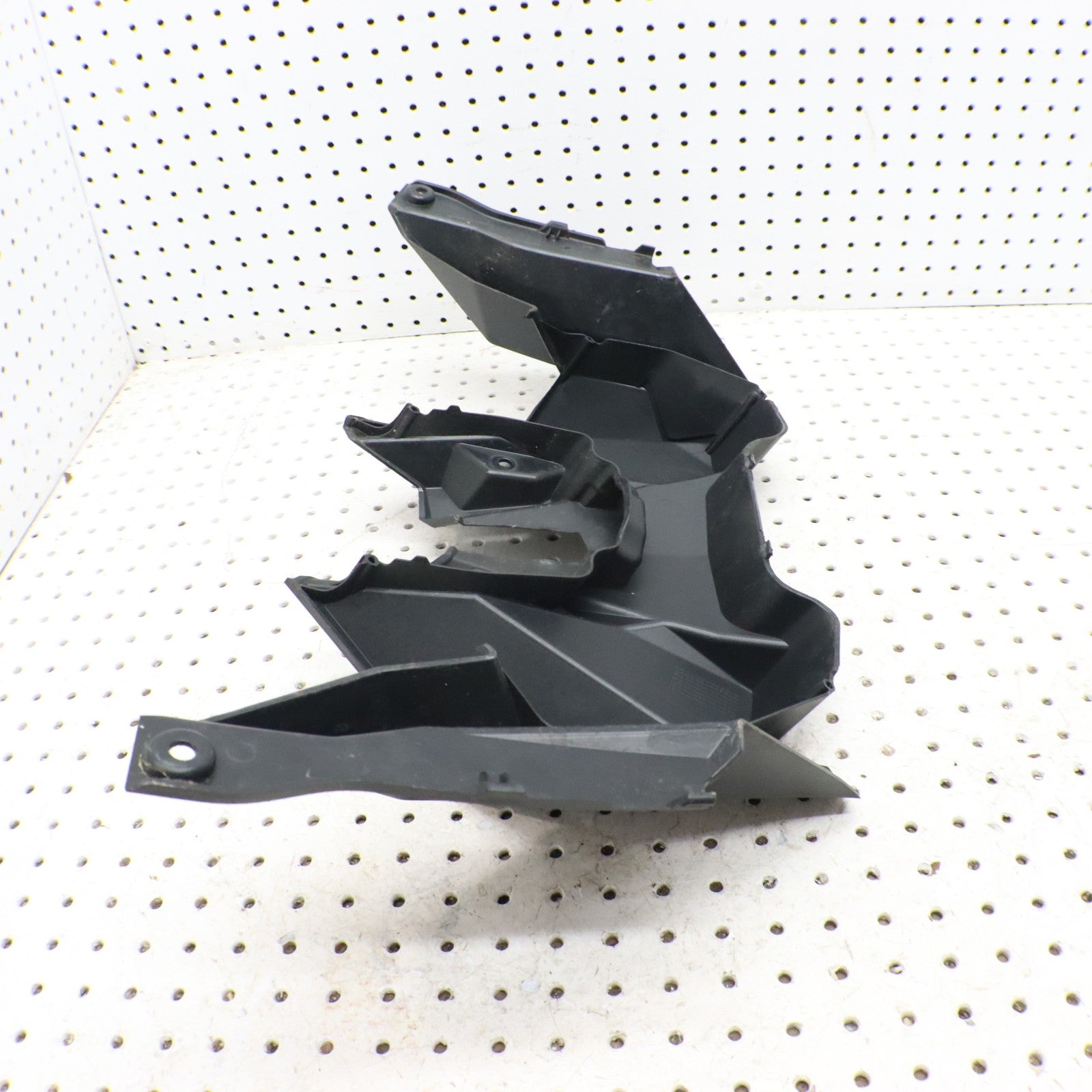 2016 Polaris Rush 800 Air Intake Plenum 5450462-070