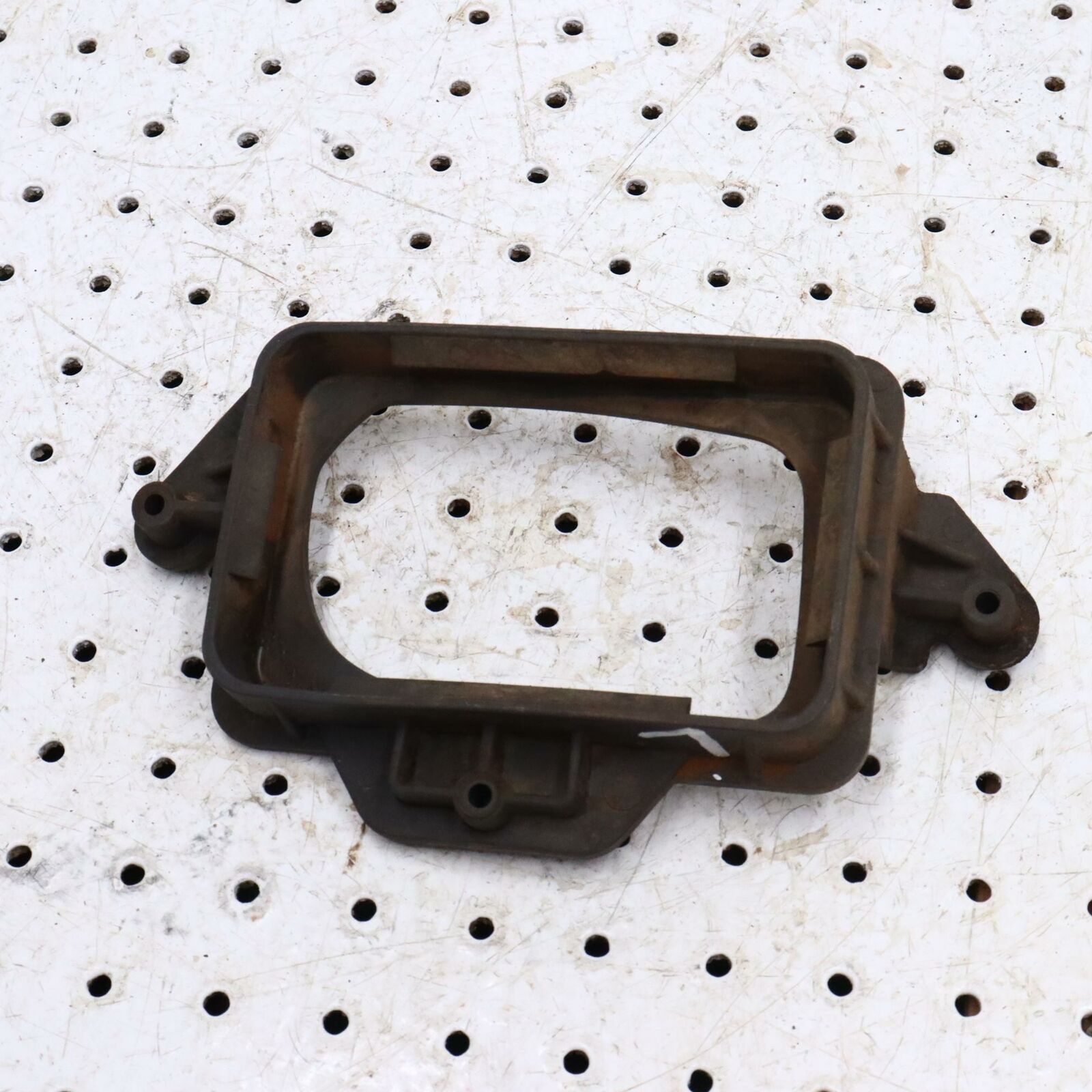 2005 BOMBARDIER OUTLANDER MAX 400 FRONT LEFT HEADLIGHT SUPPORT 710000277