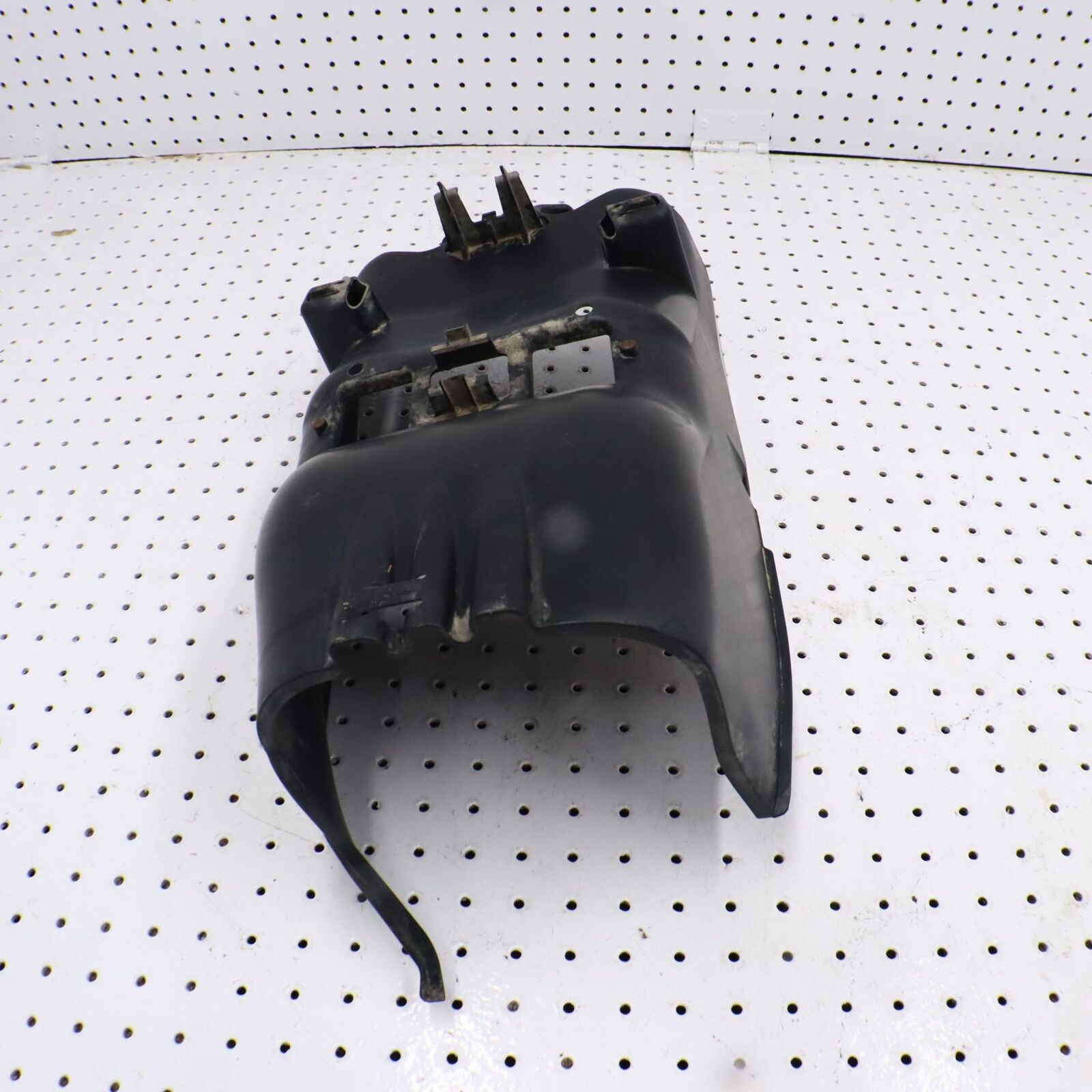 2013 YAMAHA GRIZZLY 700 GAS FUEL TANK GUARD PROTECTOR 1HP-F4141-00-00