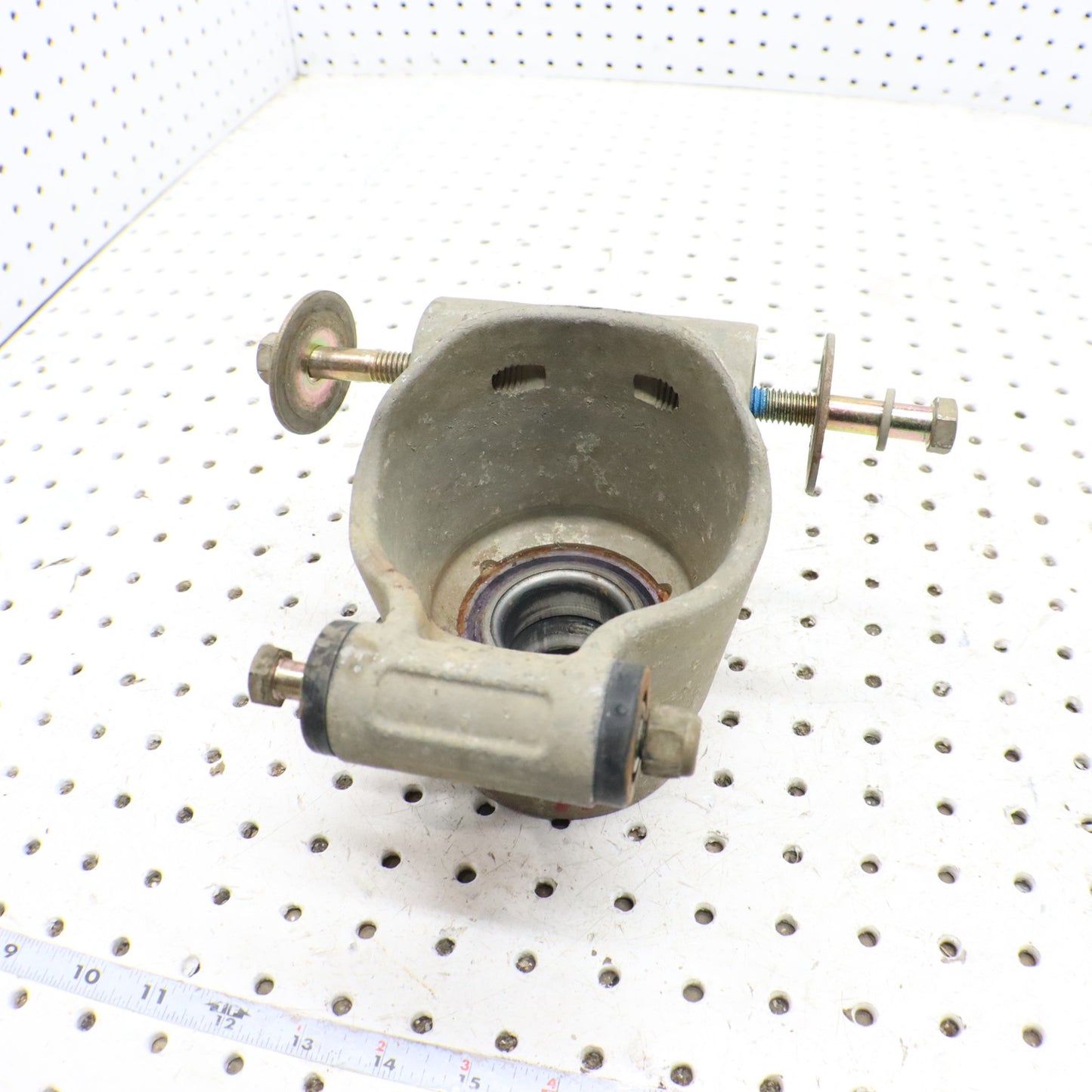 2009 Polaris Sportsman 800 Bearing Carrier Knuckle Rear 5135563