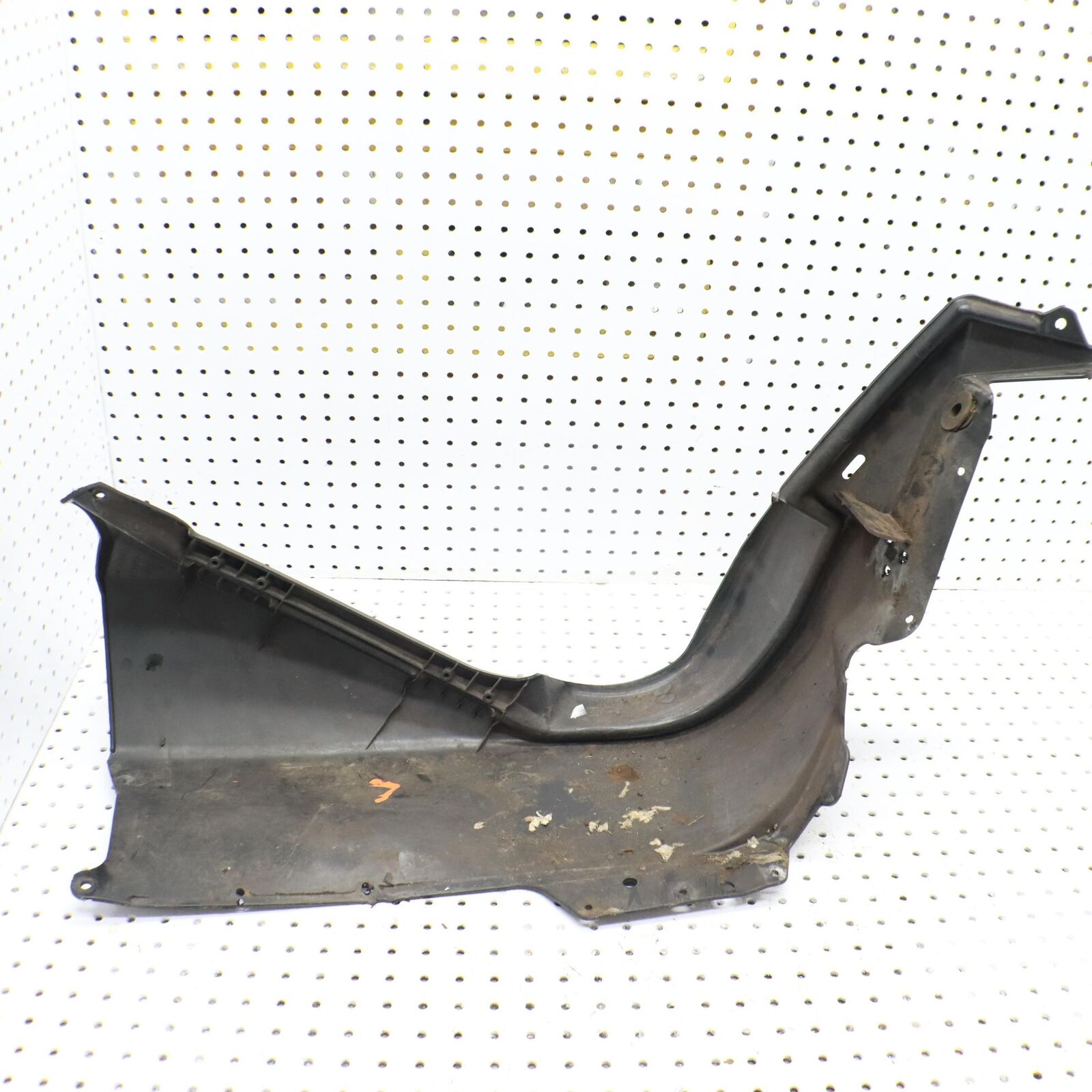 2014 POLARIS PRO RMK 800 LEFT SIDE LOWER BELLY PAN PANEL COVER COWL 5439305-070