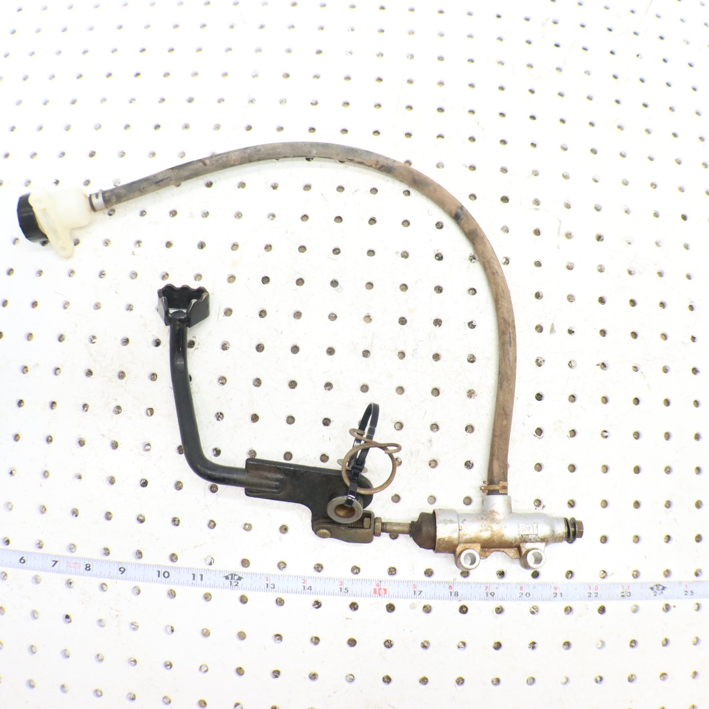 2014 Polaris Sportsman 570 Brake Pedal & Master Cylinder 1911657-067 1911688