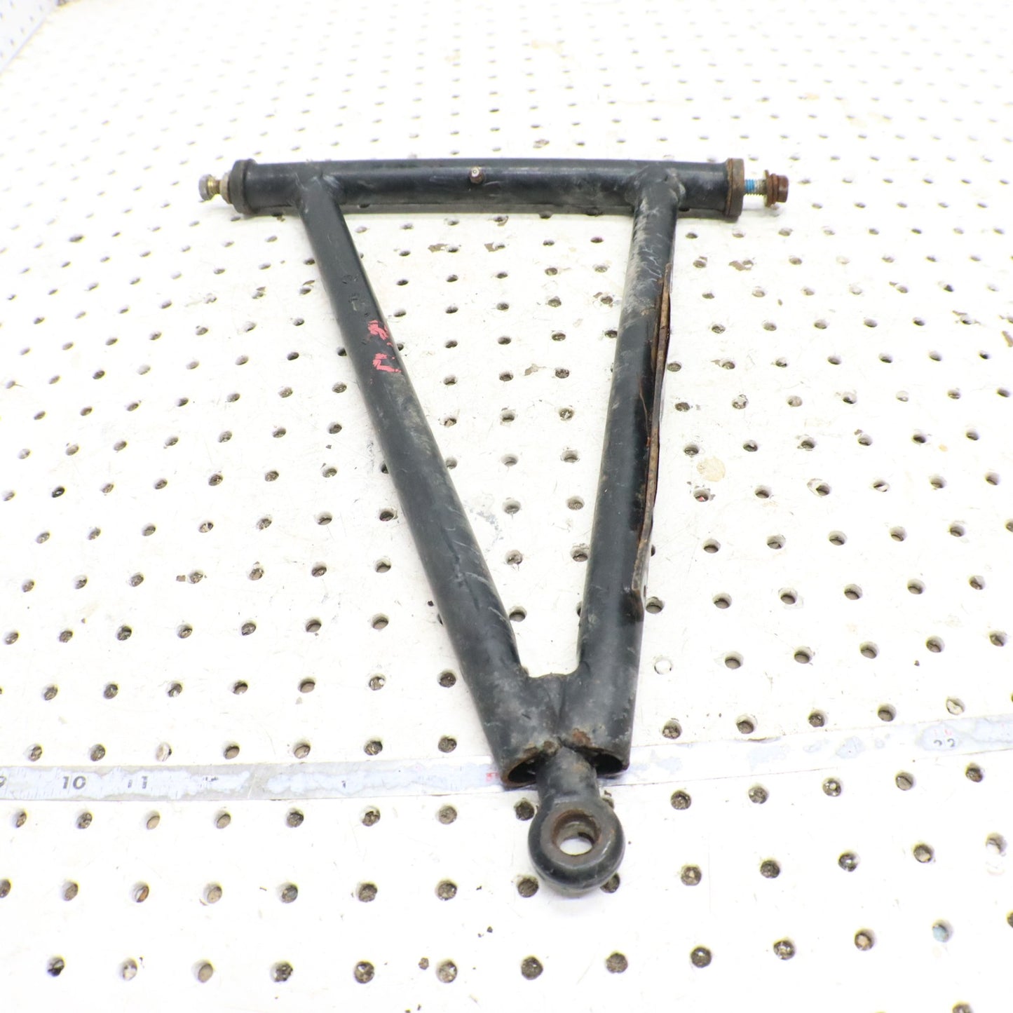 2012 Polaris Sportsman 500 Front Lower Right Control A Arm 2202907