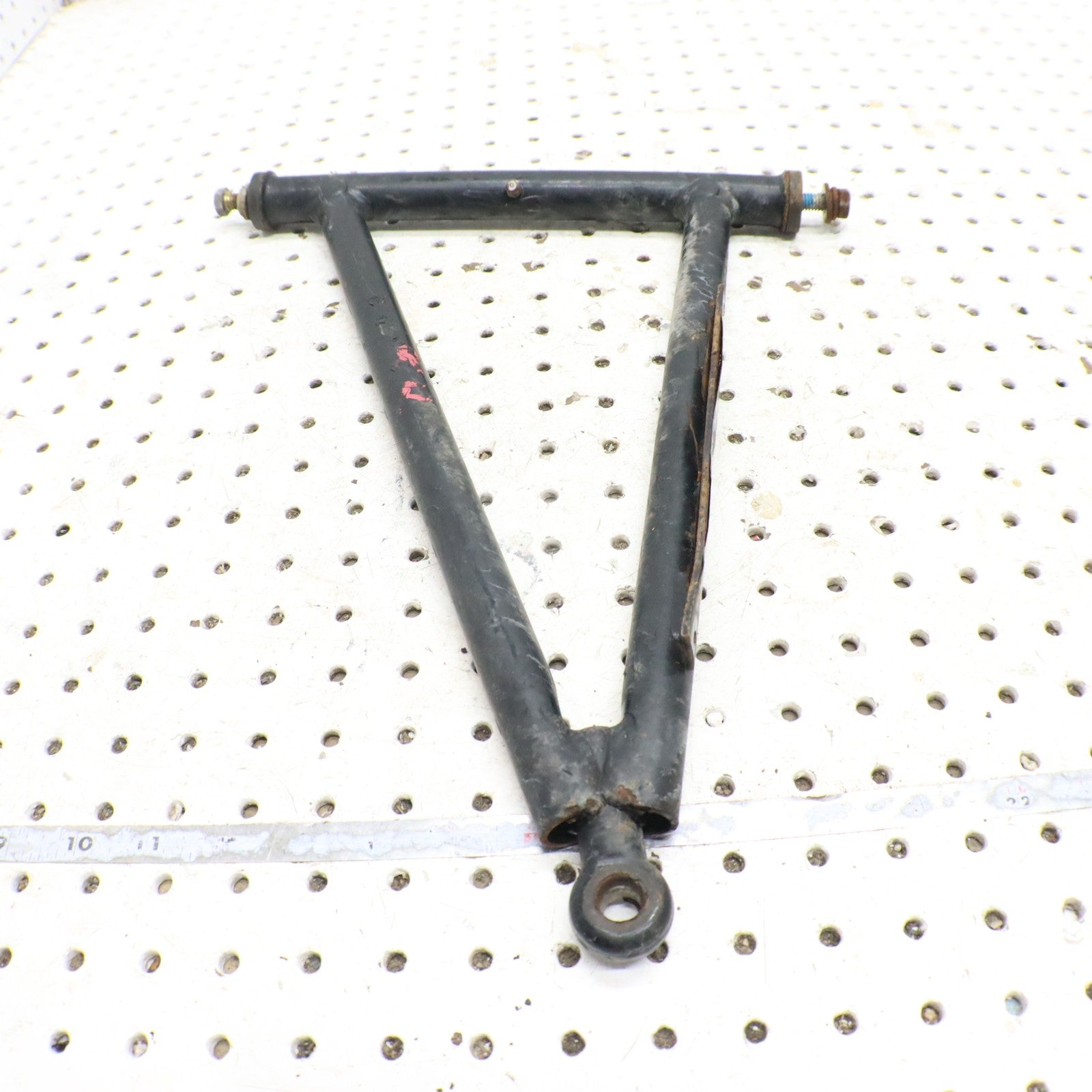 2012 Polaris Sportsman 500 Front Lower Right Control A Arm 2202907
