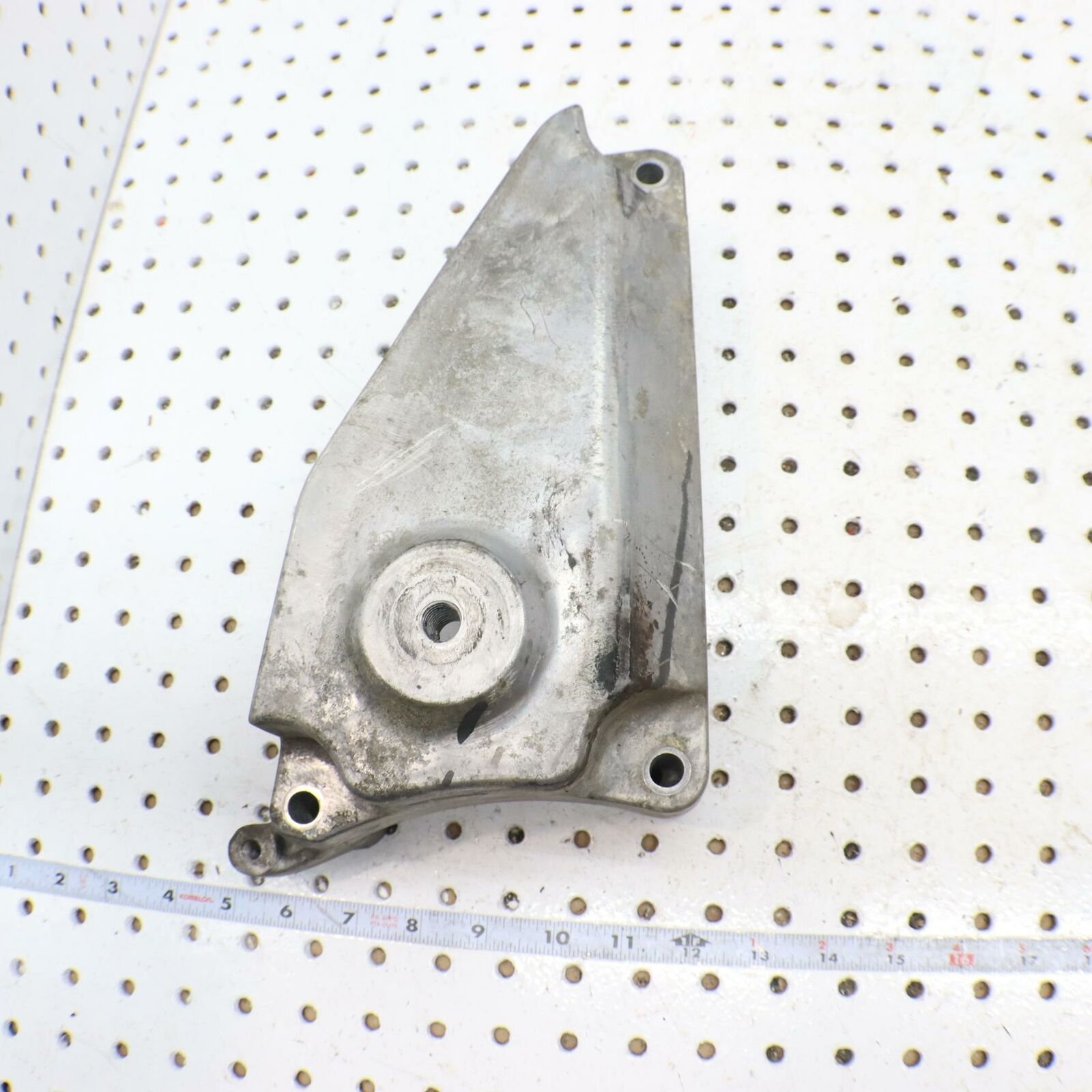2006 POLARIS SWITCHBACK ENGINE MOTOR MOUNT BRACKET ALTERNATOR  0452974 0454131