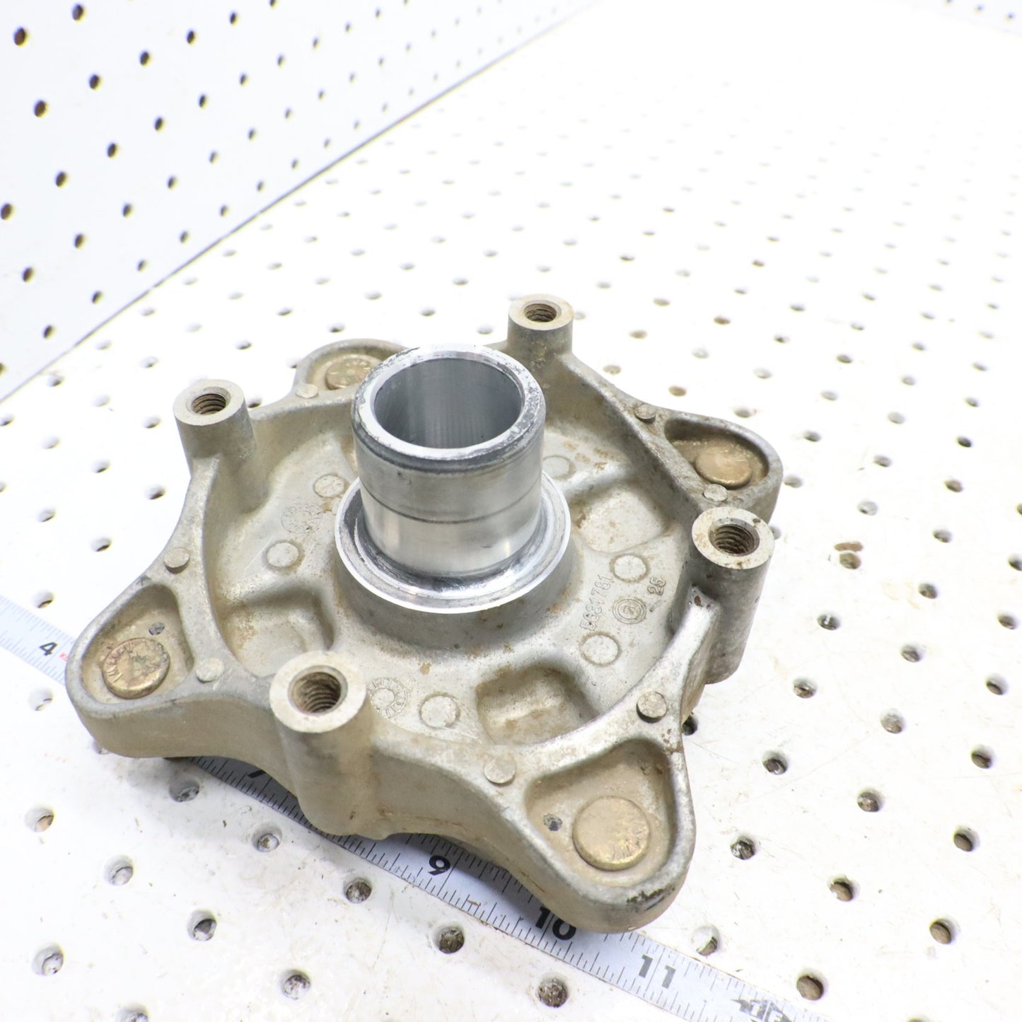 2015 Polaris Sportsman 570 Wheel Hub 5135113 5143629 REAR