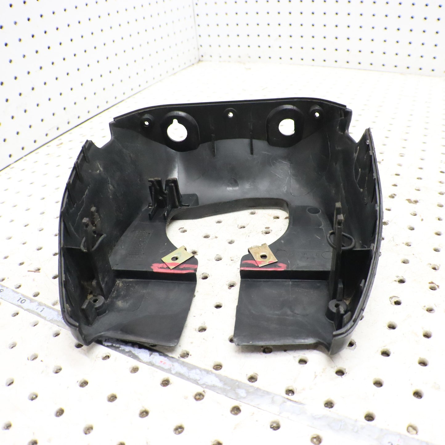 1998 Polaris Xplorer 400l Headlight Gauge Pod Lower 5431811-070 