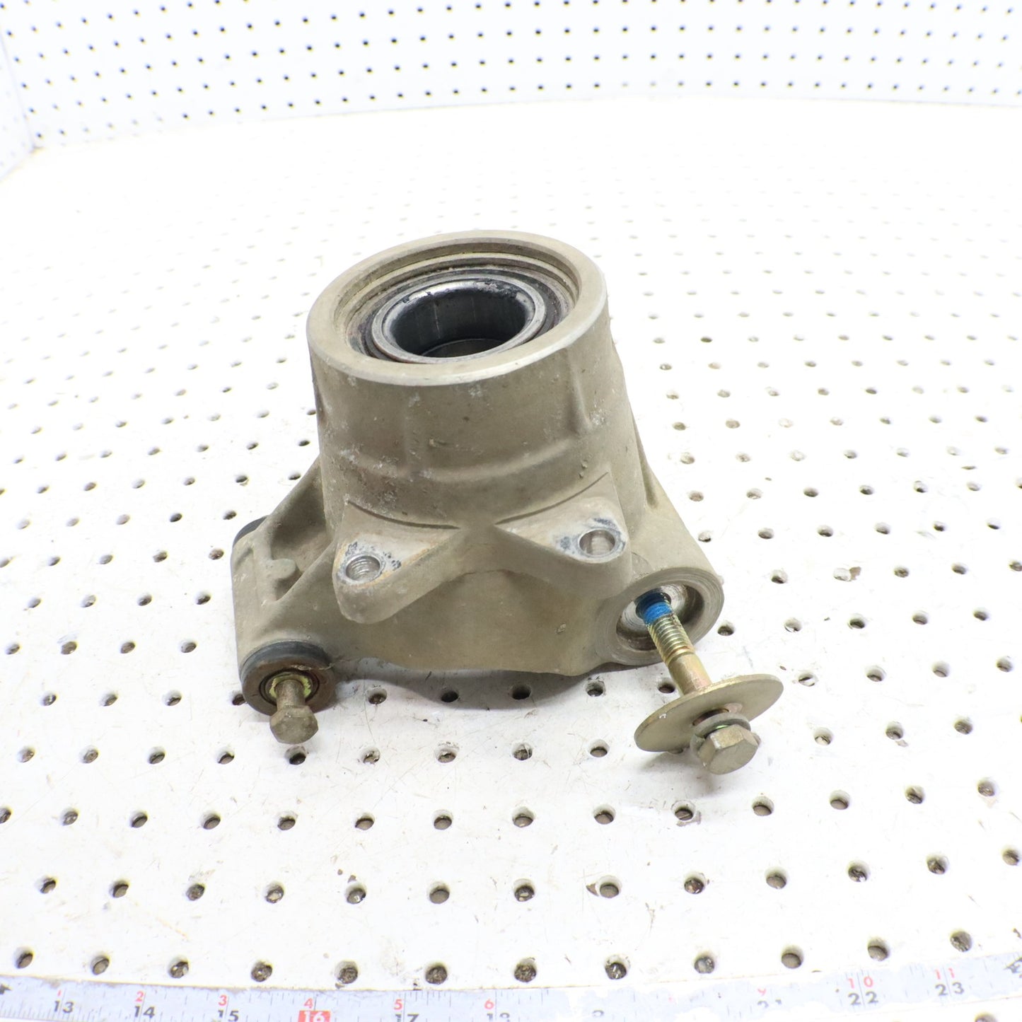 2009 Polaris Sportsman 800 Bearing Carrier Knuckle Rear 5135563