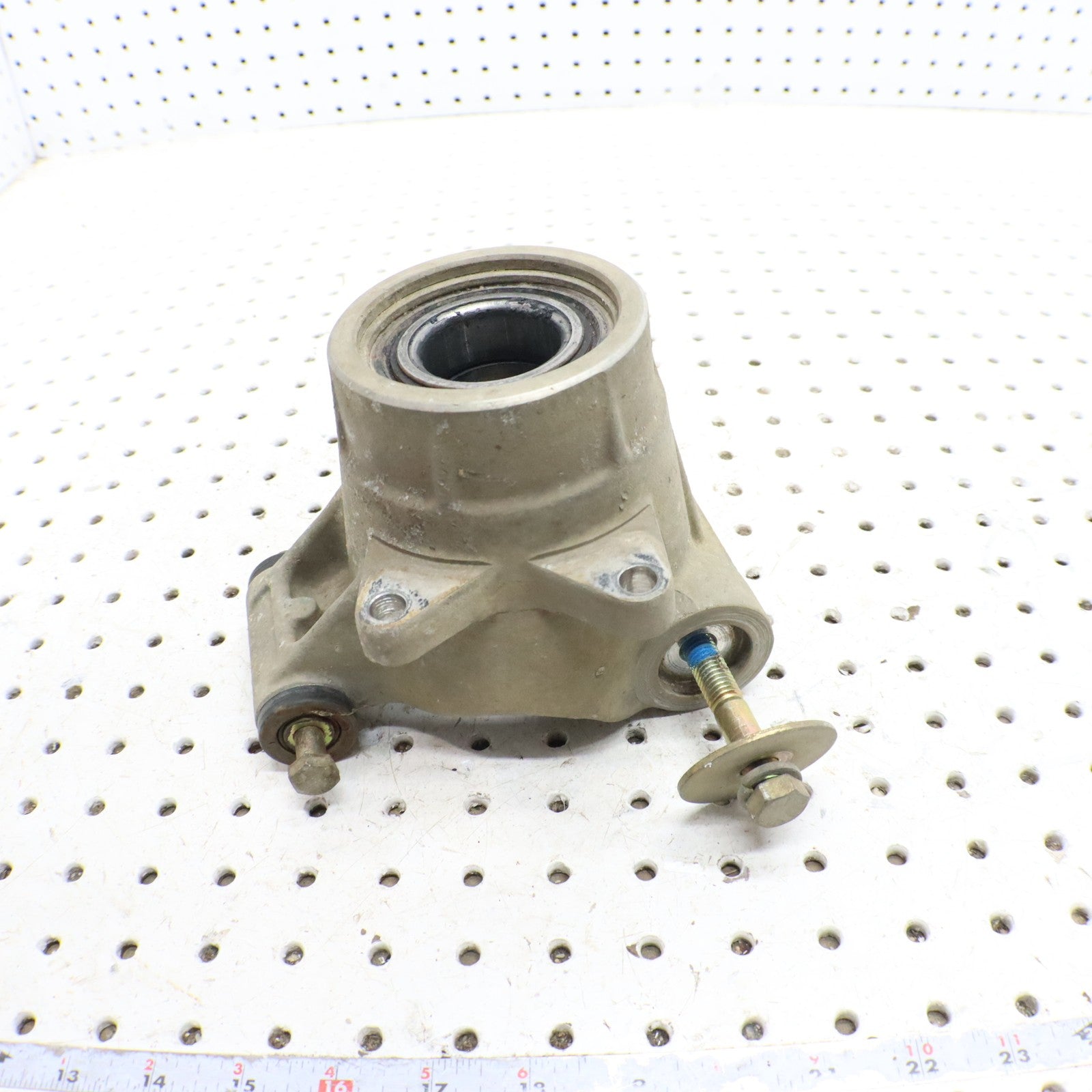 2009 Polaris Sportsman 800 Bearing Carrier Knuckle Rear 5135563