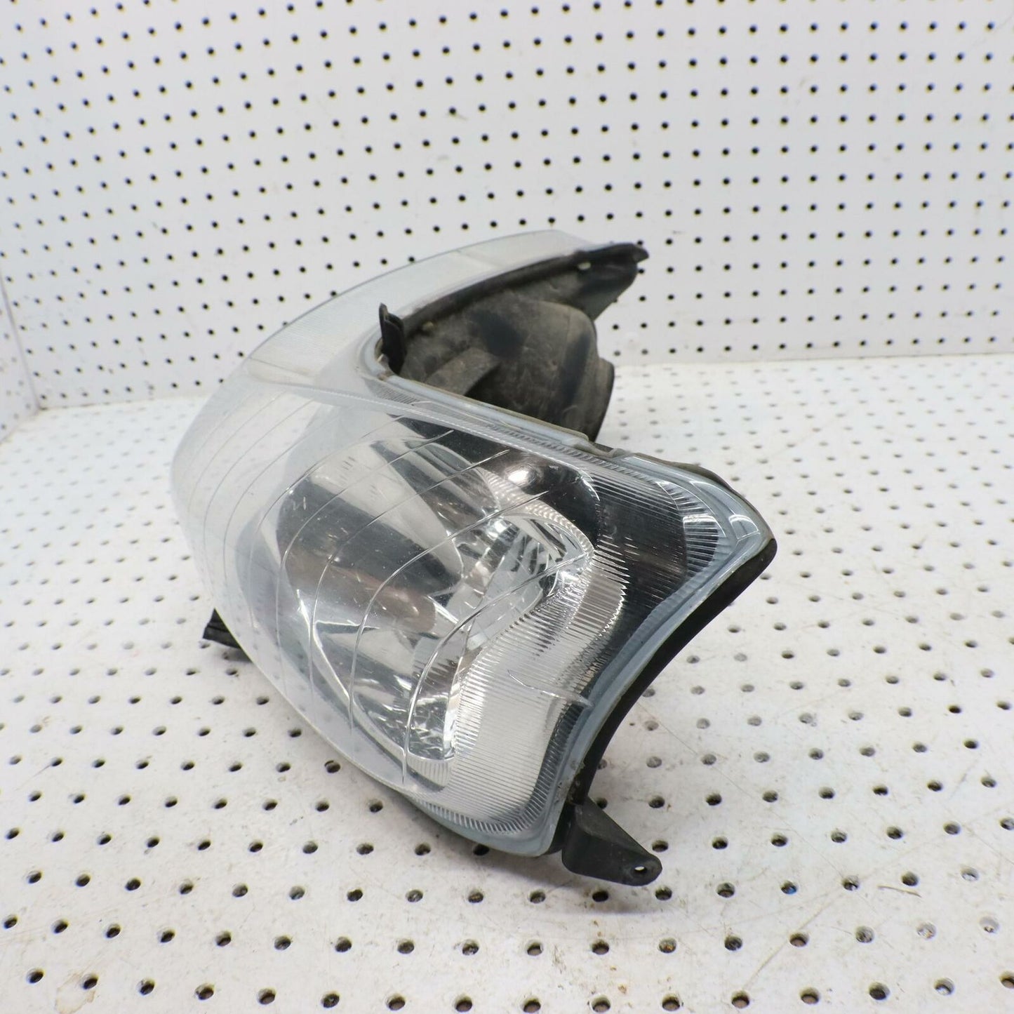 2006 POLARIS RMK 700 FRONT HEAD LIGHT LAMP HEADLIGHT 2410397
