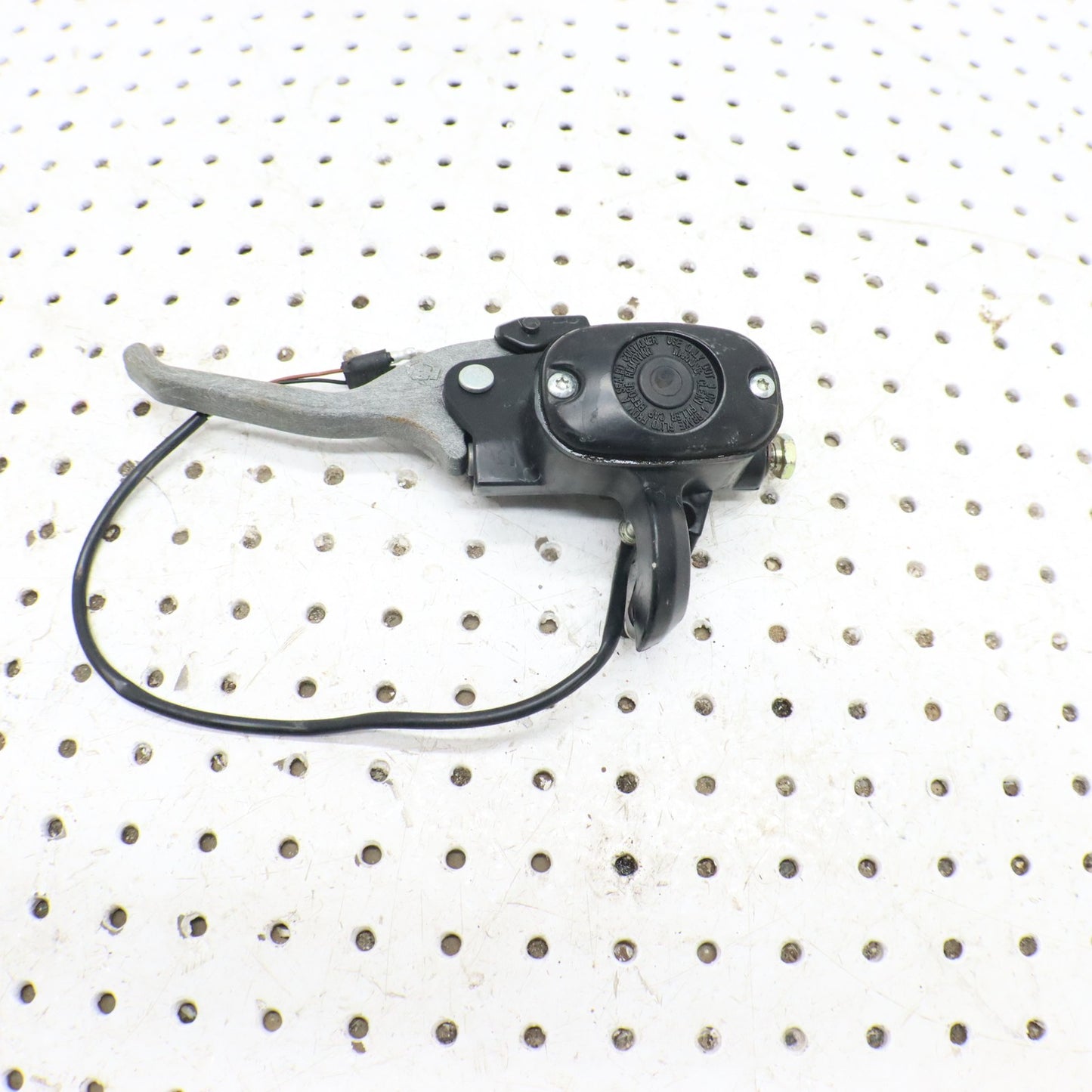 2009 Arctic Cat Crossfire R 8 Hand Brake Lever Master Cylinder 1602-930