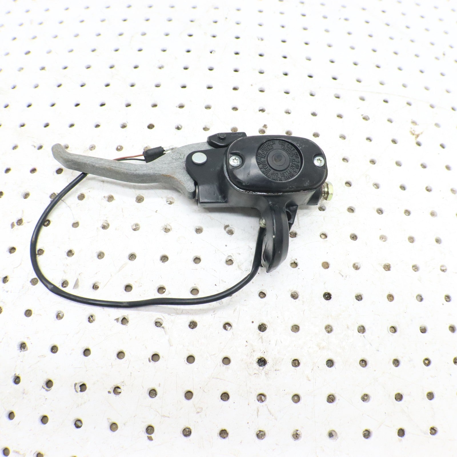 2009 Arctic Cat Crossfire R 8 Hand Brake Lever Master Cylinder 1602-930