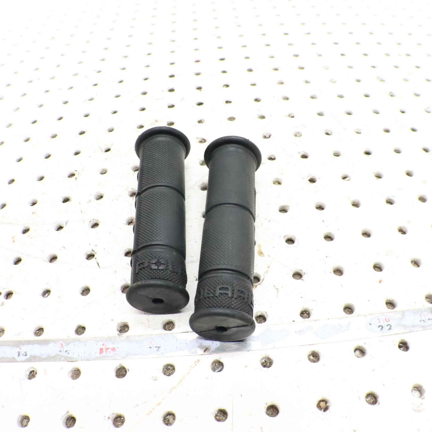 2014 Polaris Sportsman 570 Handlebar Grips 5413578-070