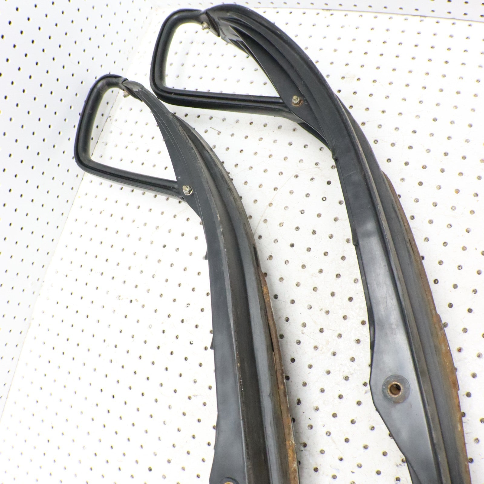 2009 Arctic Cat Crossfire R 8 Skis 2603-599 ; 2603-598 