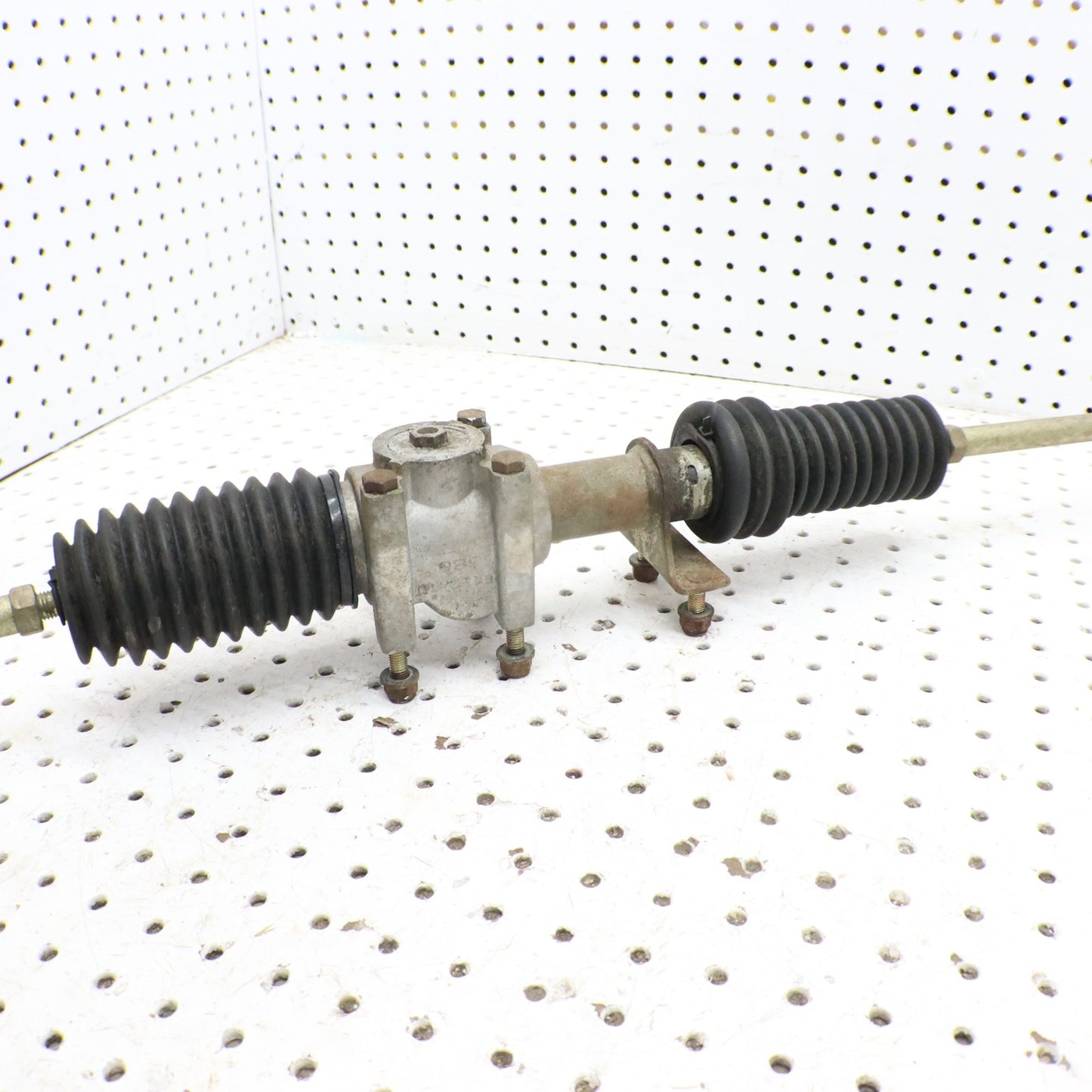 2013 Polaris Ranger Xp 900 Steering Rack 1823902