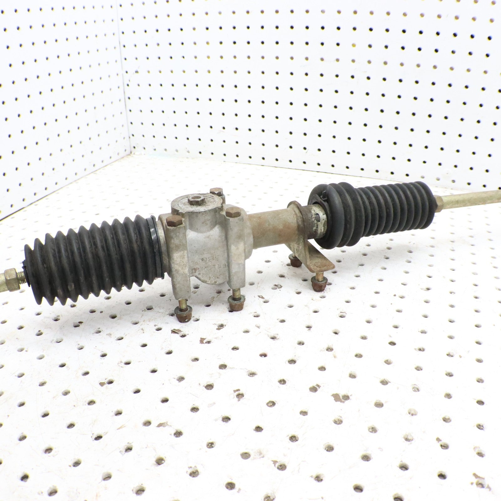 2013 Polaris Ranger Xp 900 Steering Rack 1823902