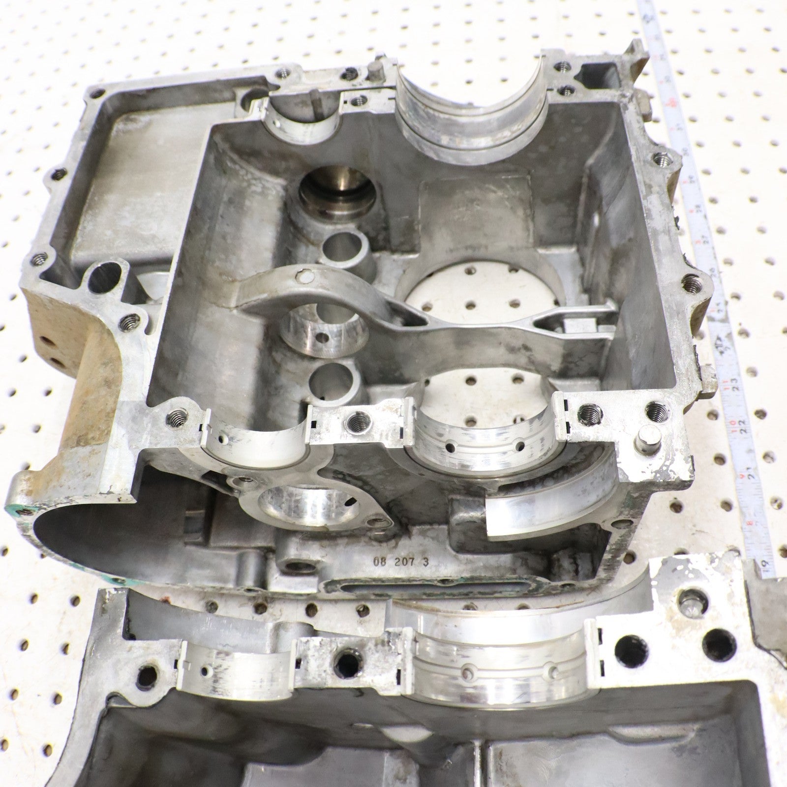 2009 Polaris Rzr 800 Crankcase Engine Case 2203301
