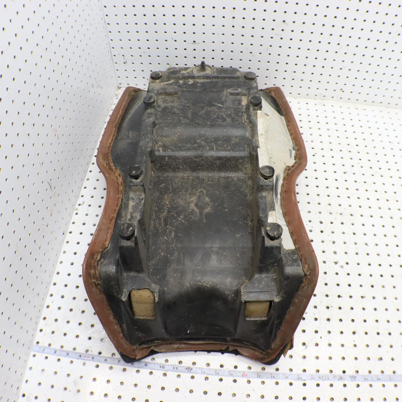 1998 POLARIS XPLORER 400L SEAT SADDLE 2682360-218 2683222-070 2681747-218
