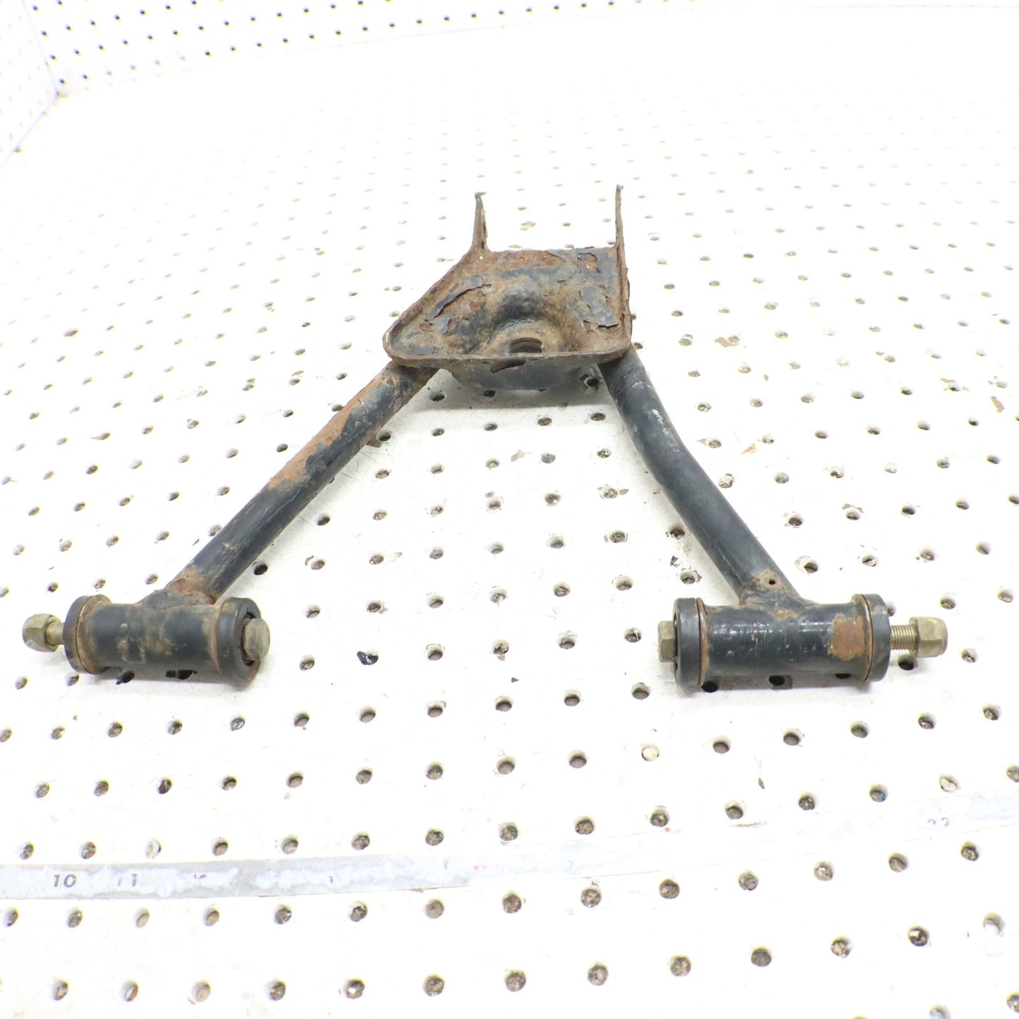 2004 Polaris Sportsman 500 Upper Right Rear Control A Arm  1014321-067