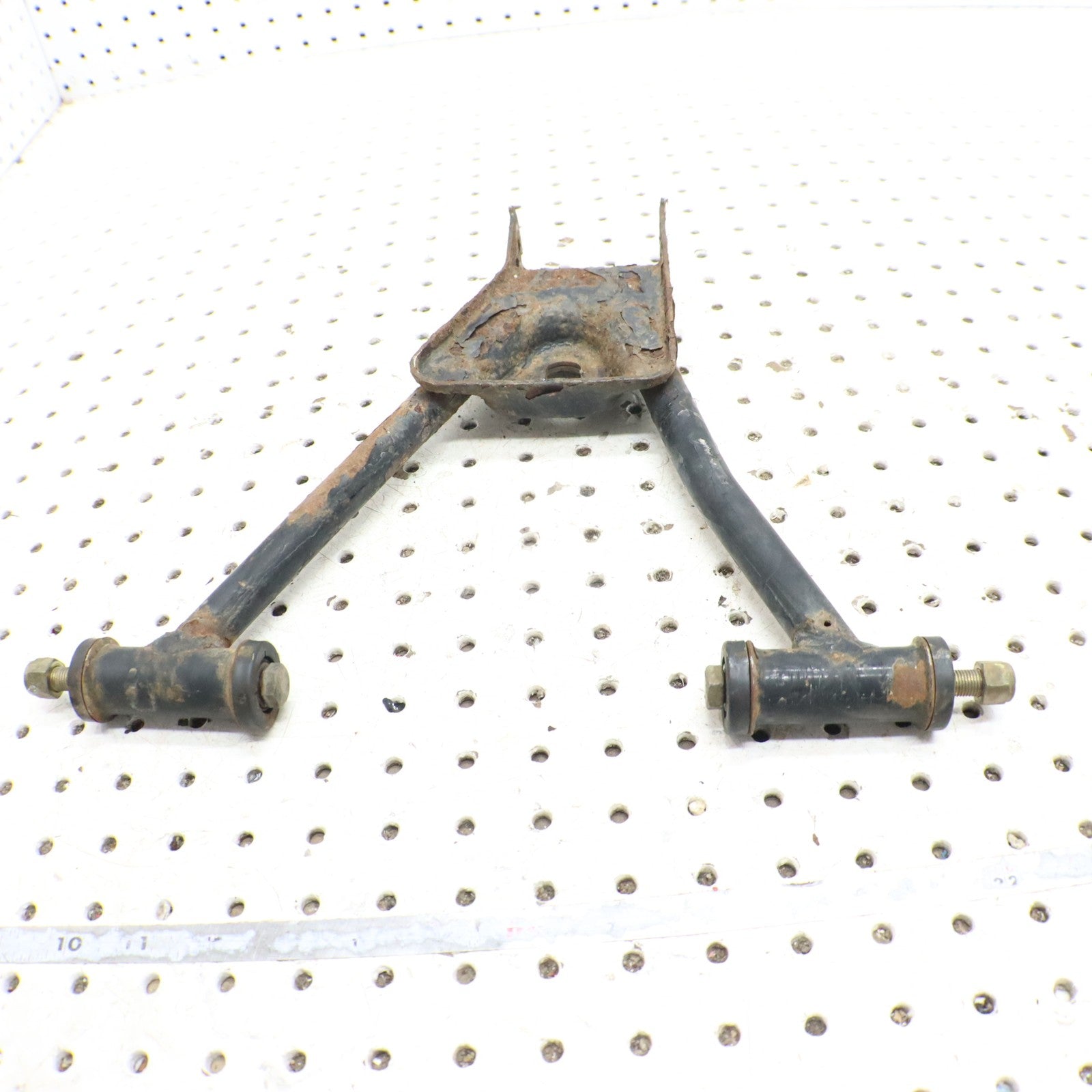 2004 Polaris Sportsman 500 Upper Right Rear Control A Arm  1014321-067