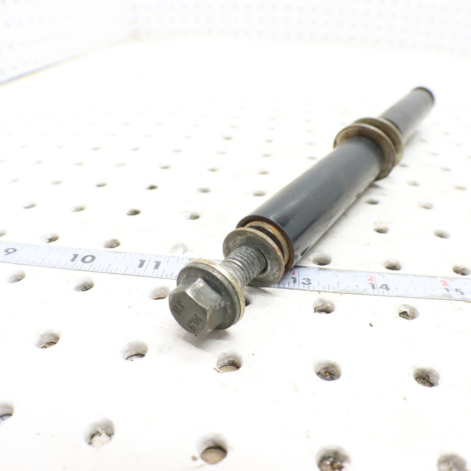 2016 Polaris Rush 800 Rear Suspension Cross Axle Shaft 5137312; 5450477