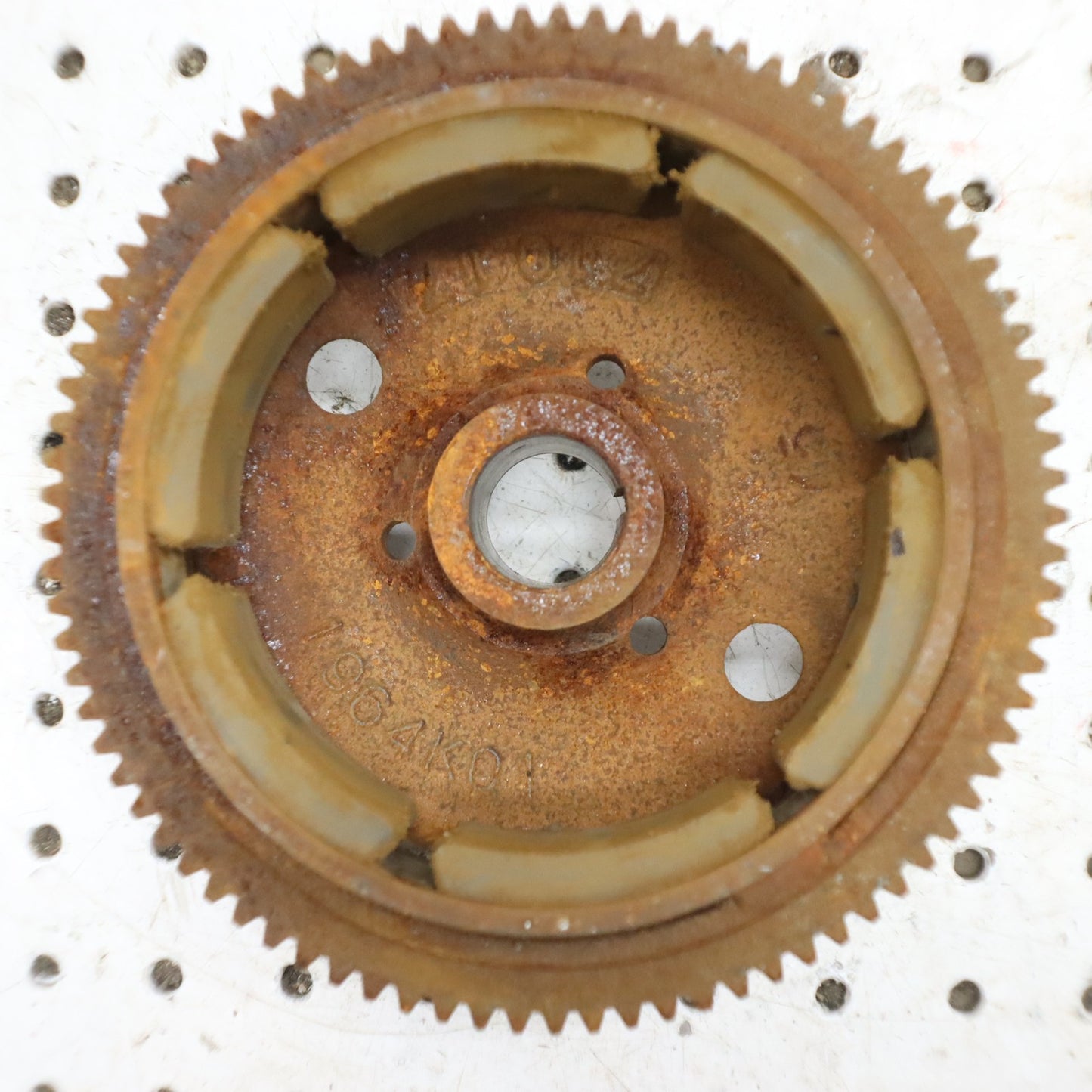 1998 Polaris Xplorer 400l Flywheel Rotor 3084760