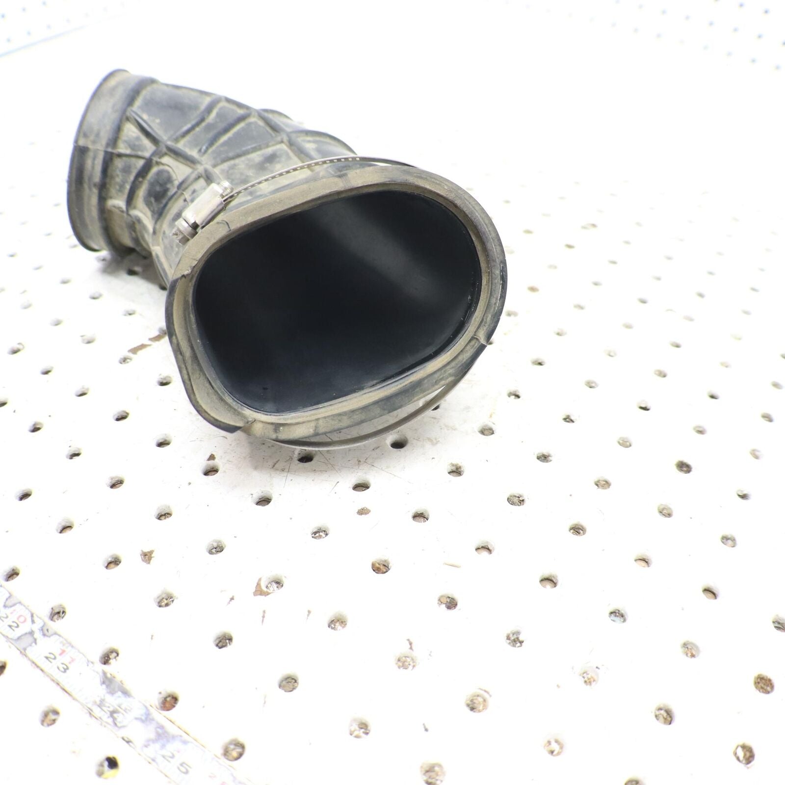 2009 POLARIS SPORTSMAN XP 850 AIRBOX INTAKE DUCT BOOT THROTTLE BODY BOOT 5413125