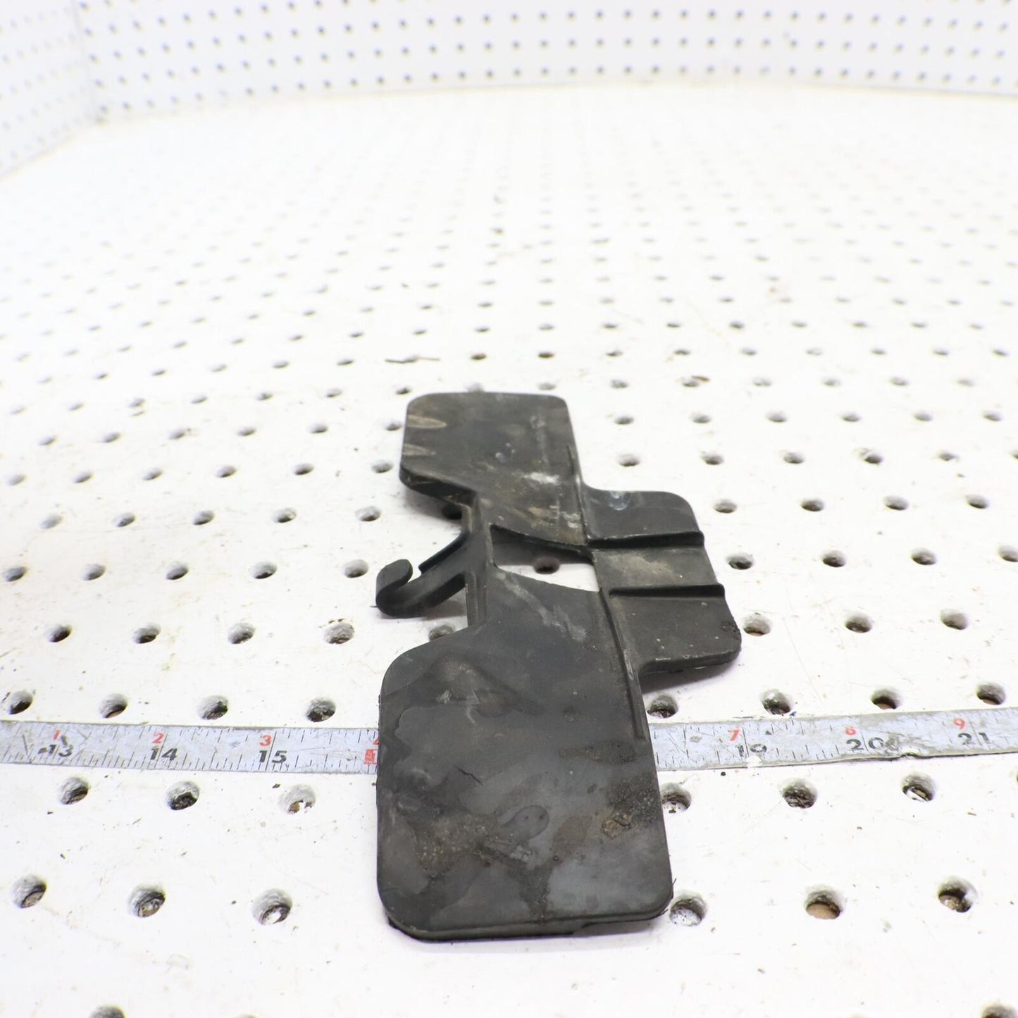 2013 POLARIS SPORTSMAN 550 BATTERY TRAY BOX COVER LID 5438299