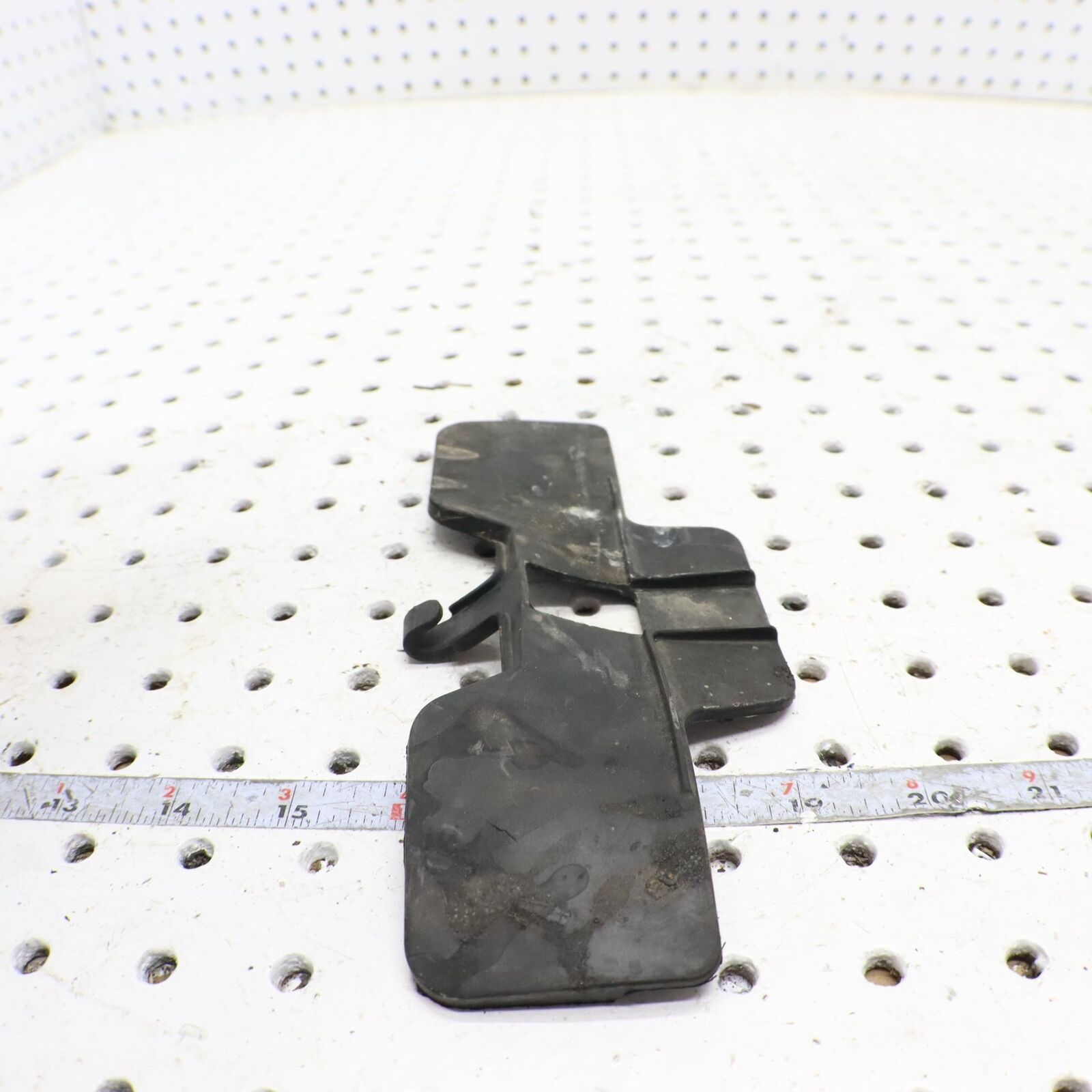 2013 POLARIS SPORTSMAN 550 BATTERY TRAY BOX COVER LID 5438299