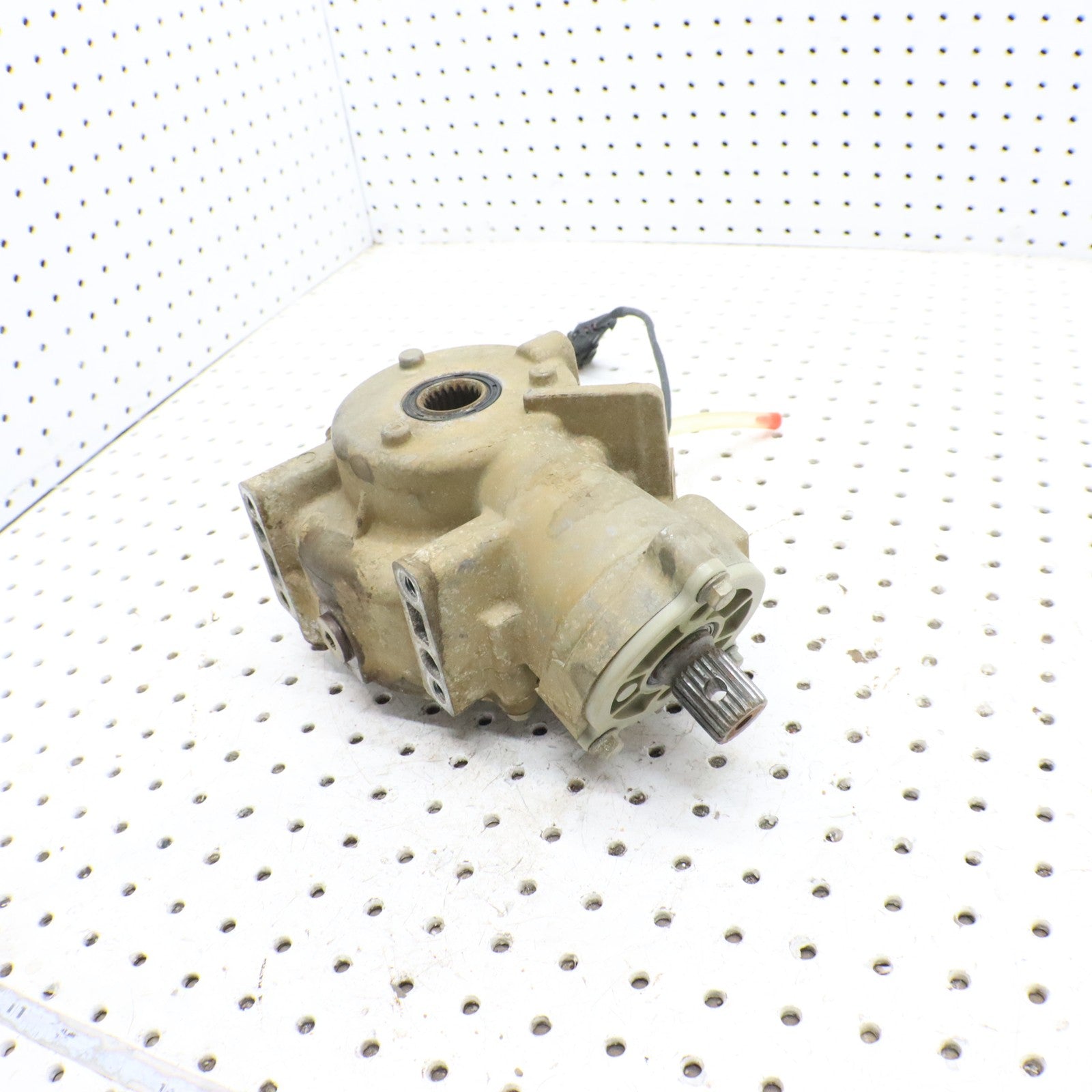 2012 Polaris Sportsman 500 Front Gearcase Differential Final Drive 1332956