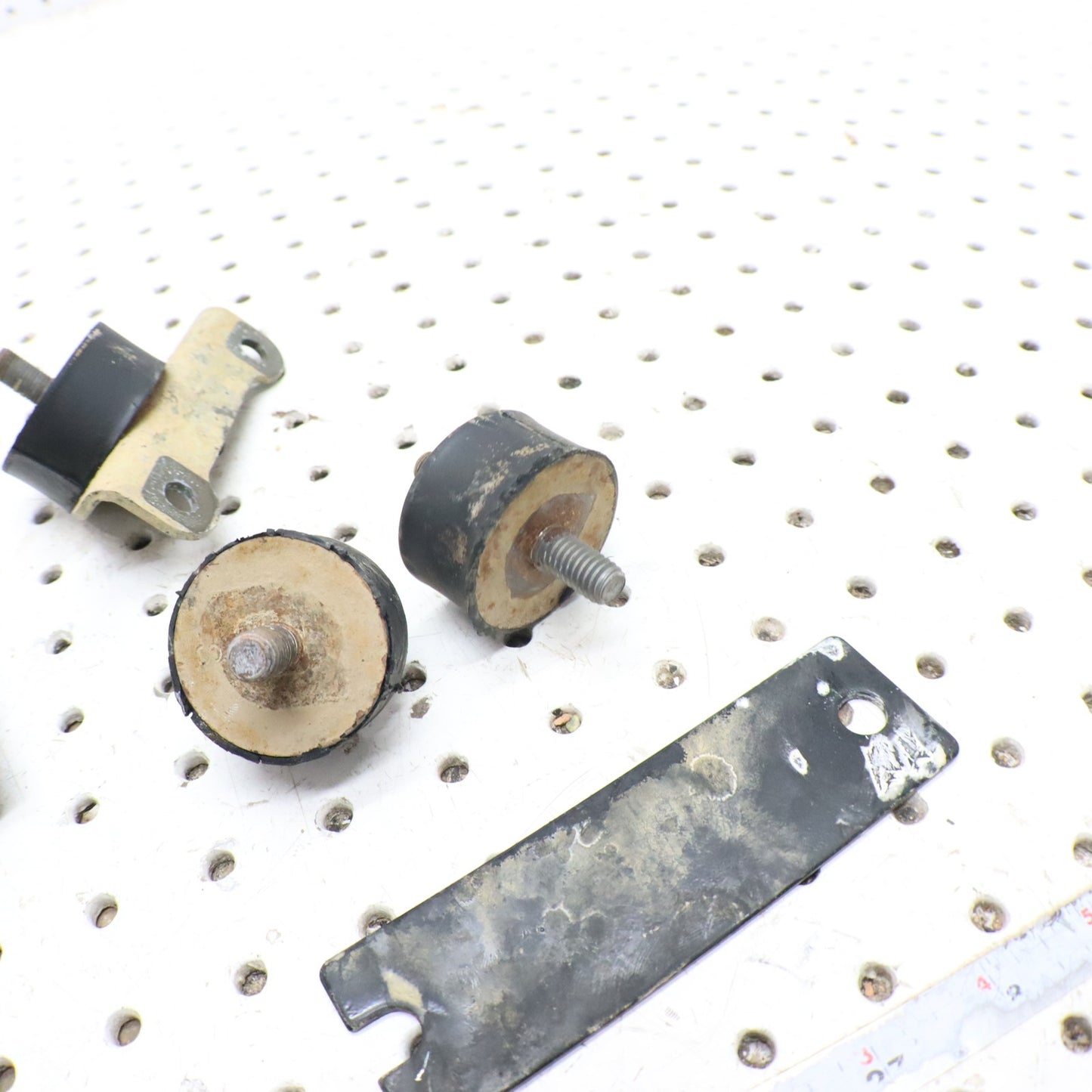 2012 Polaris Sportsman 500 Engine Motor Mounts 5242674; 5254430; 5224658-067