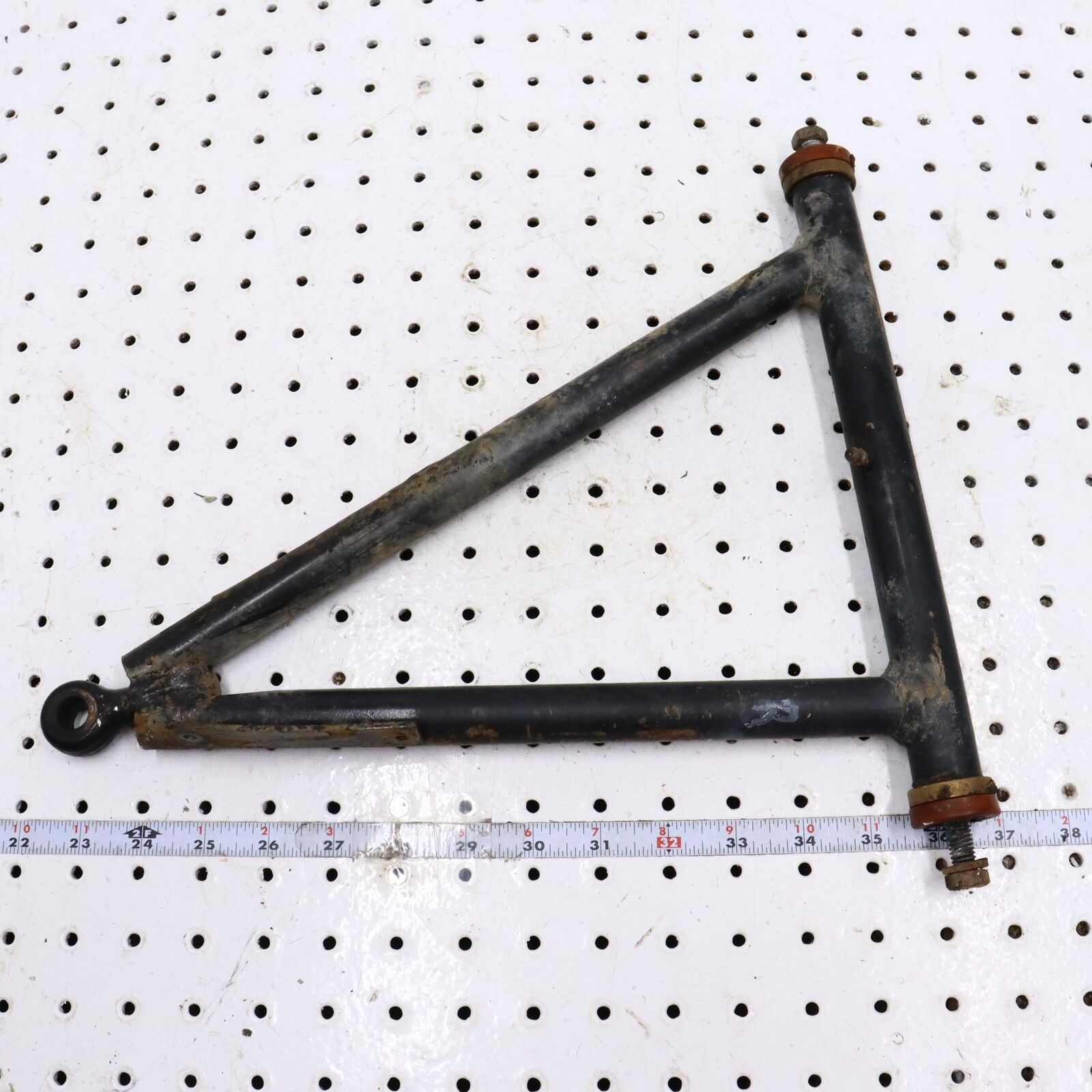 1996 POLARIS XPLORER 300 FRONT RIGHT A ARM 2200532; 2202275 