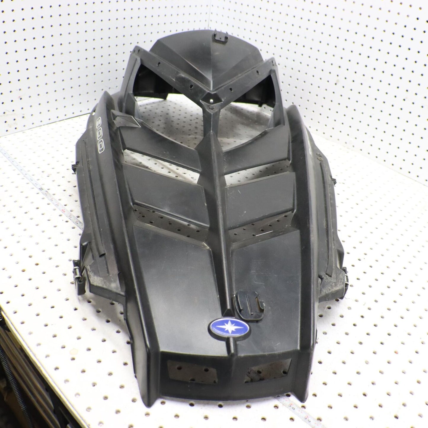 2014 POLARIS PRO RMK 800 HOOD SHROUD 5437509-070 (CRACKED)