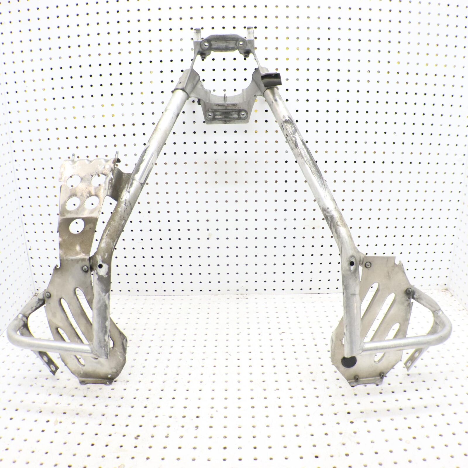 2014 POLARIS PRO RMK 800 OVER STRUCTURE FRAME TUBULAR ASSEMBLY 1018403 cracked