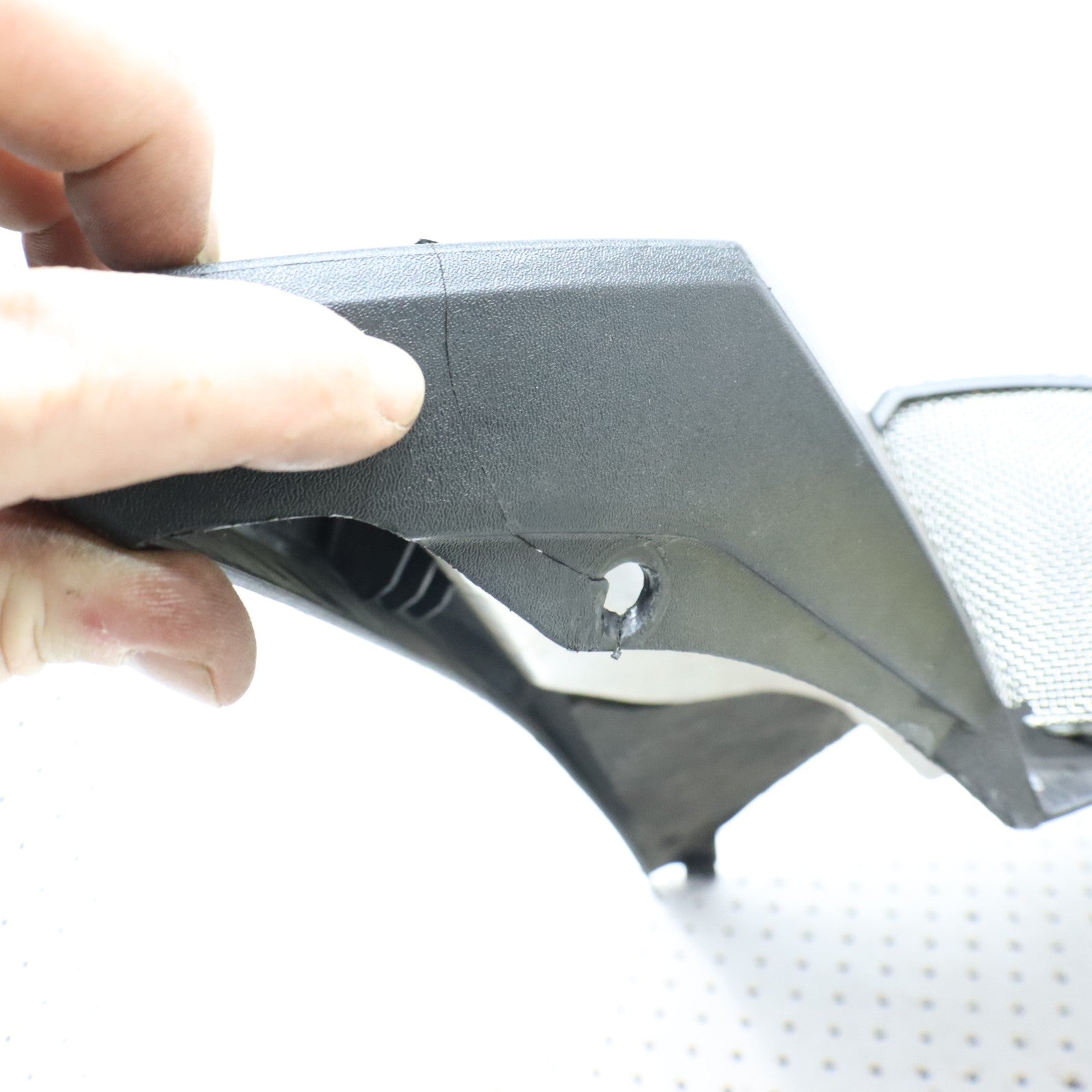 2015 Arctic Cat Xf 8000 Side Panel Left 4718-233 ; 4718-553 CRACKED