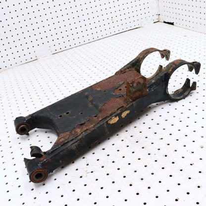 1996 POLARIS XPLORER 400L REAR SWINGARM BACK SUSPENSION SWING ARM 1580090