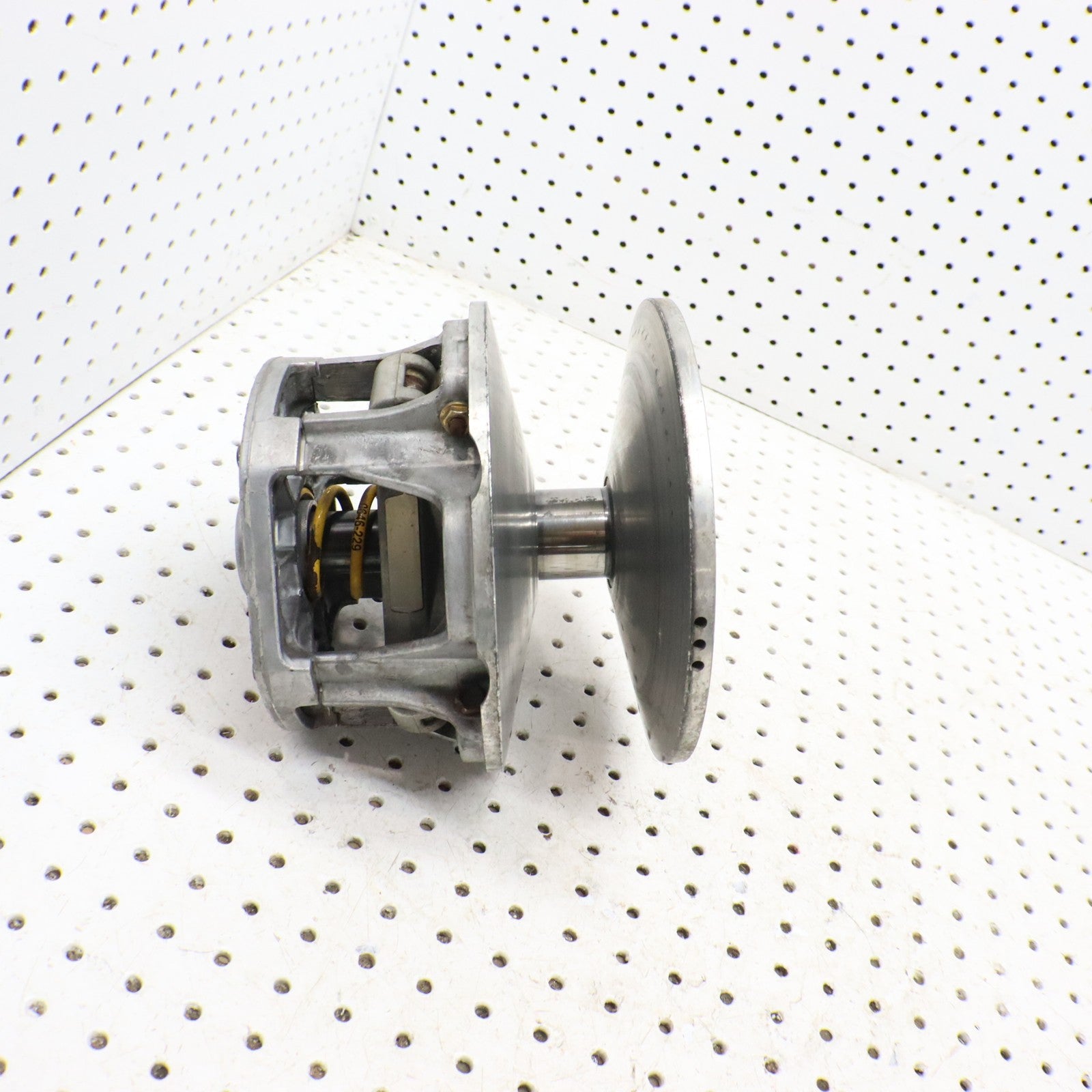 2009 Arctic Cat Crossfire R 8 Drive Clutch Primary Clutch 0746-435; 0725-654