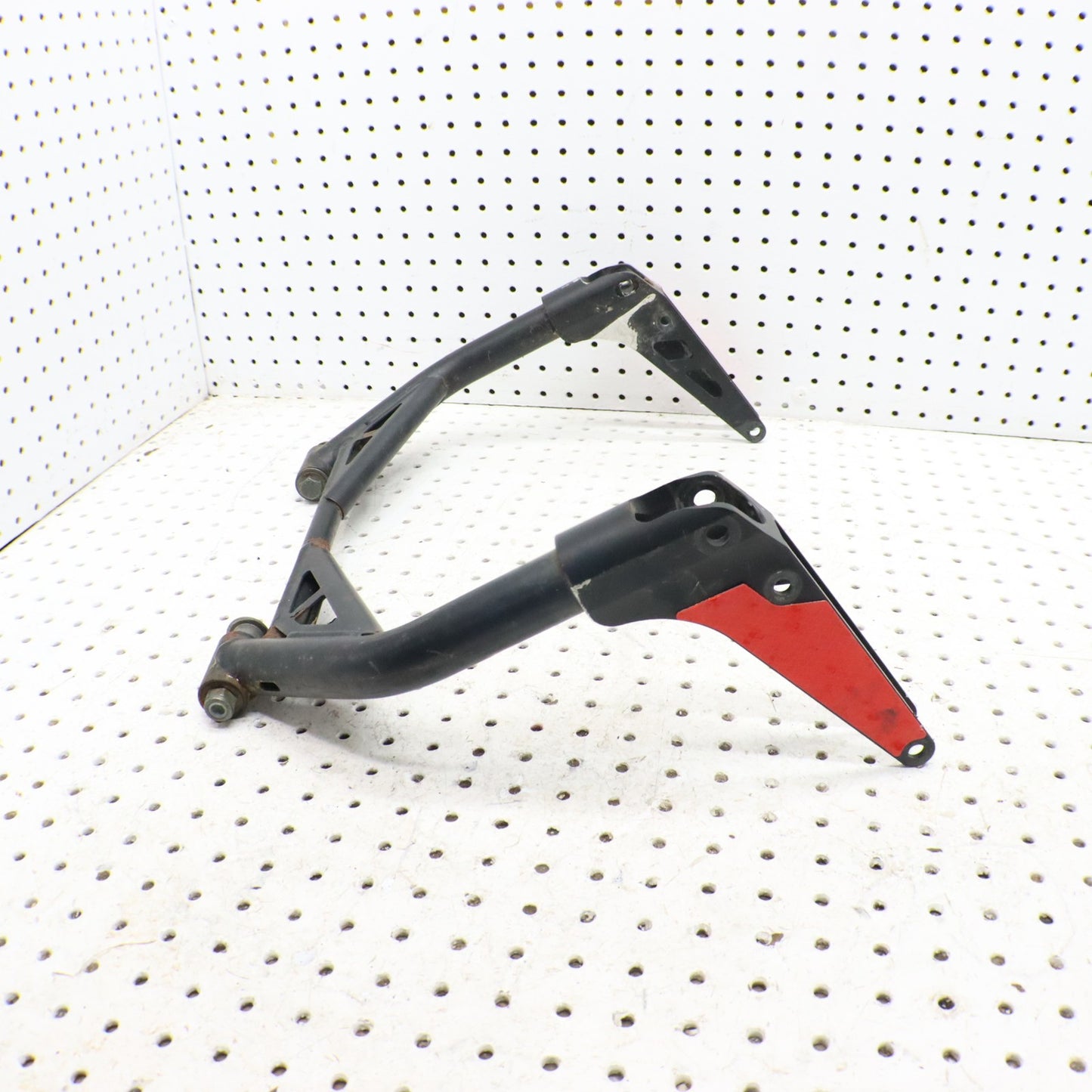 2016 Polaris Rush 800 Rear Pivot Arm 1543461-458