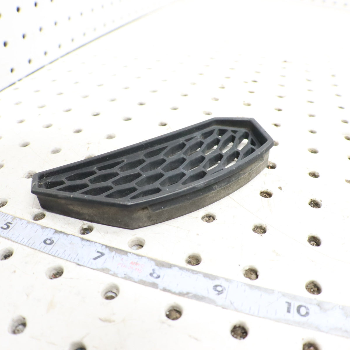 2007 Arctic Cat F6 Vent, Upper Side Panel - Right - Black 4606-662