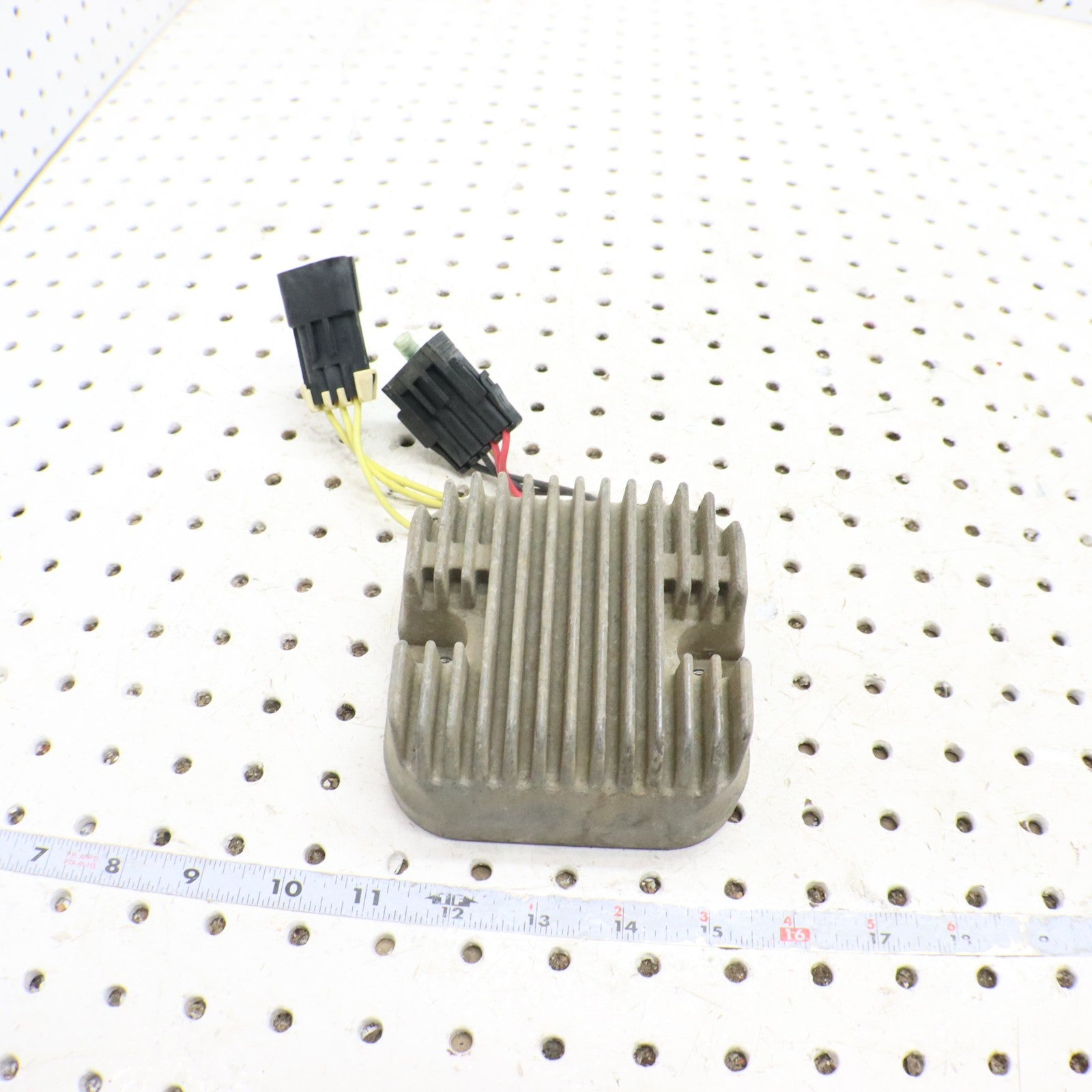 2009 Polaris Sportsman 800 Voltage Regulator 4012384